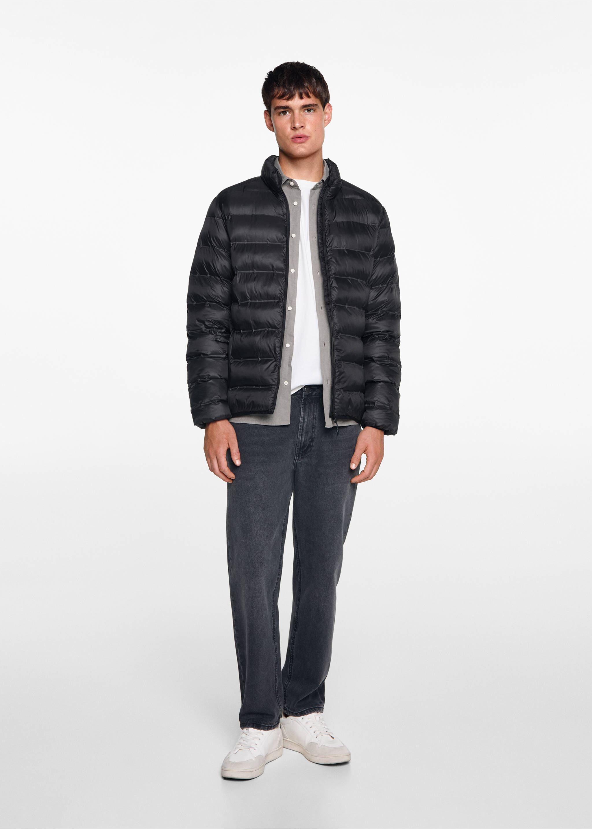 Anorak acolchado cremallera - Plano general, Negro. Ref: 77005972-00.