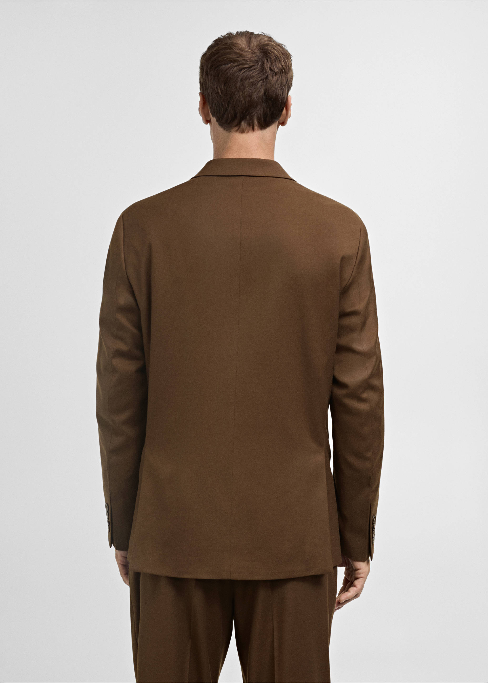 Костюмный пиджак slim fit с двубортной застежкой - Обратная сторона изделия, Коричневый. Ref: 77005978-00.