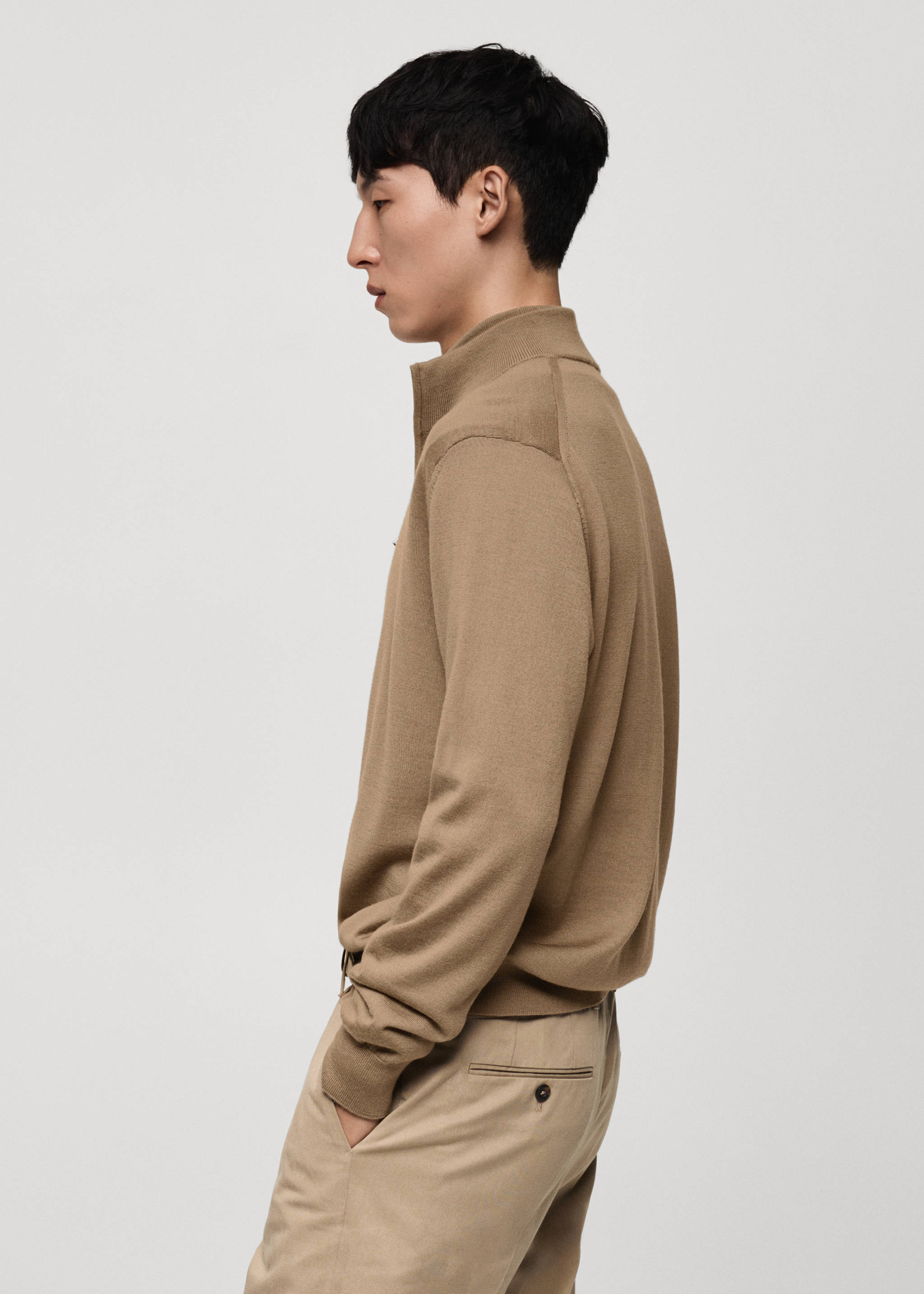 100% merino wool sweater with zip-neck - Details of the article 2