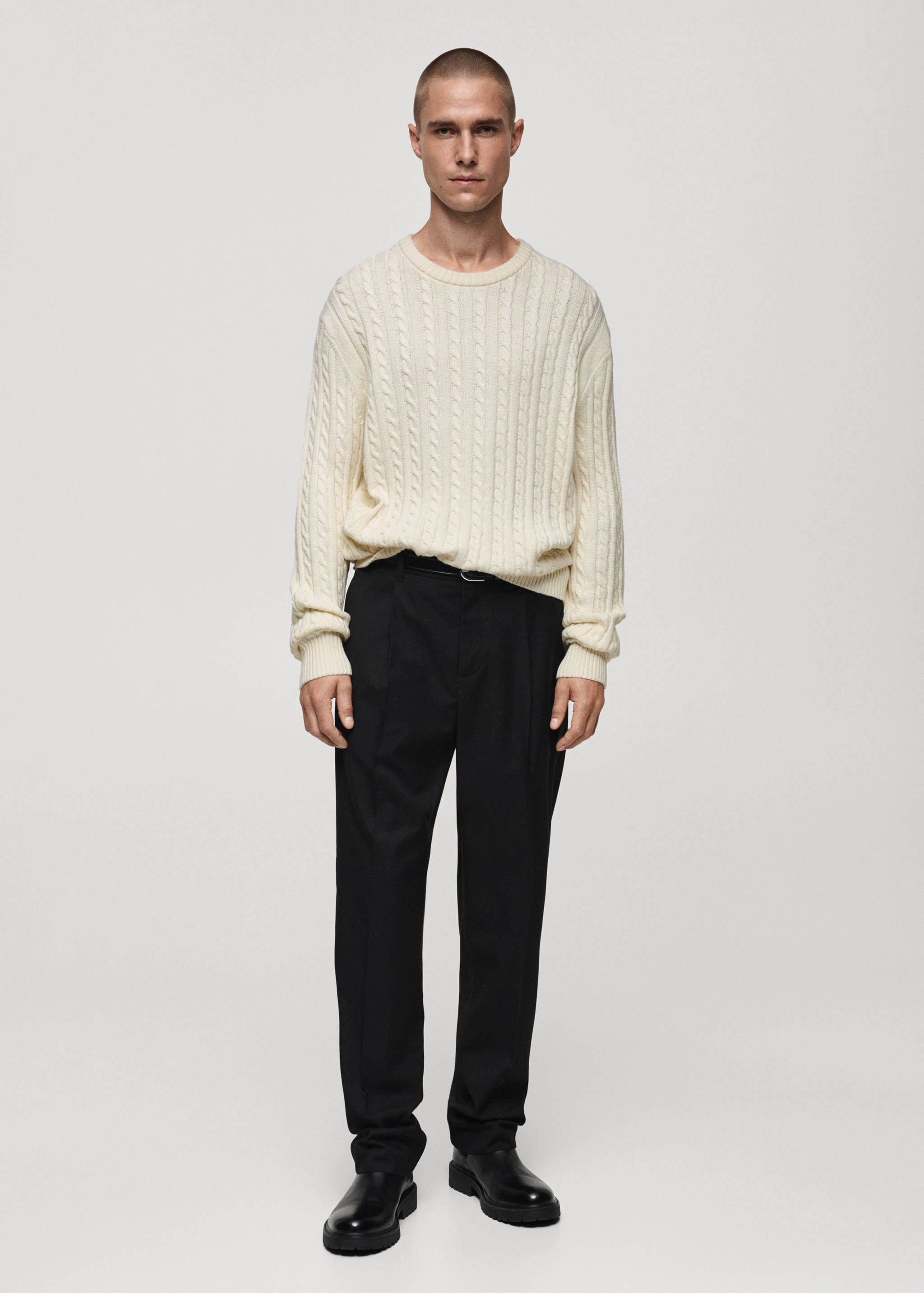 Cable-knit cotton-blend sweater - General plane