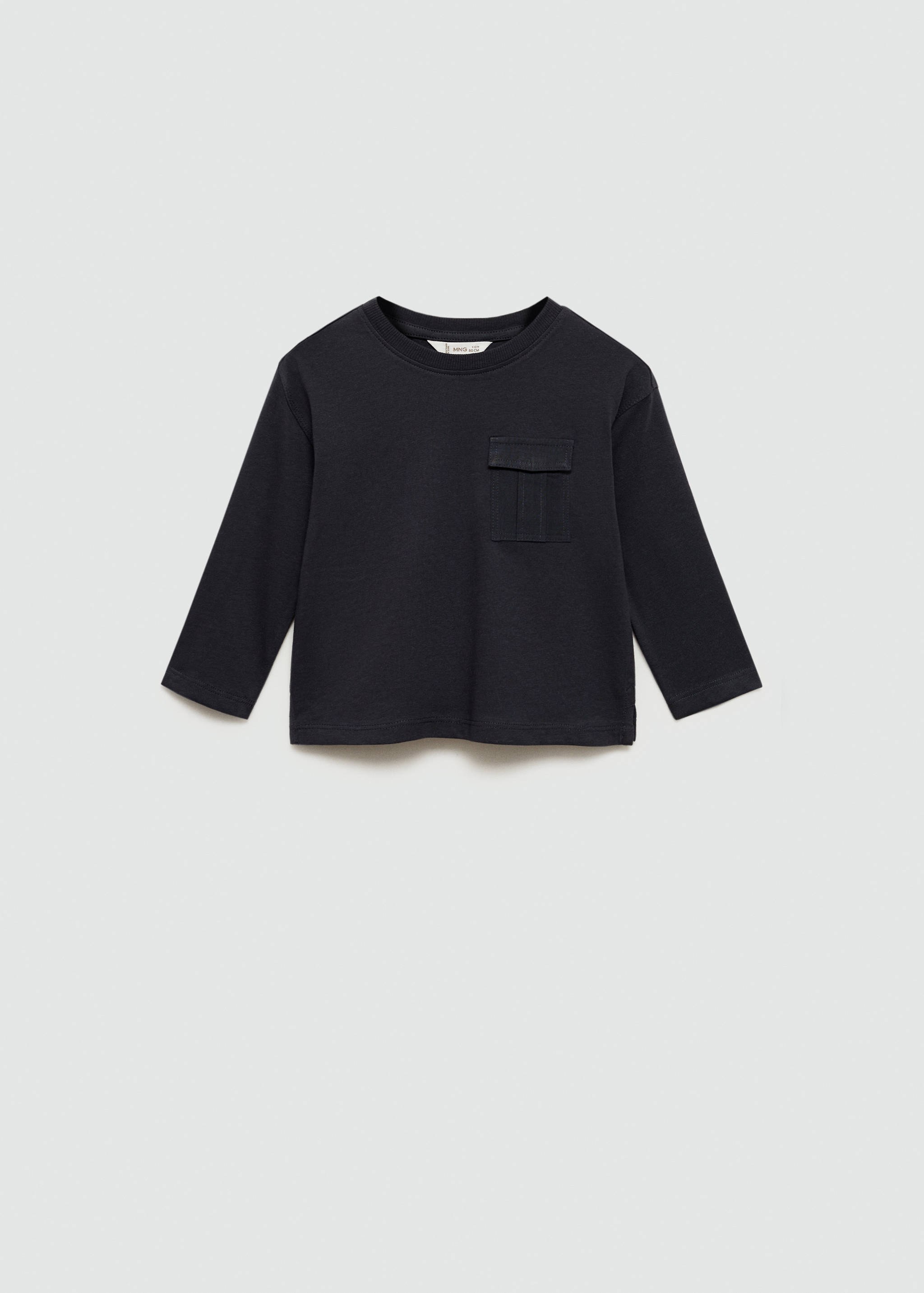 Long-sleeved t-shirt with pockets - Article without model
