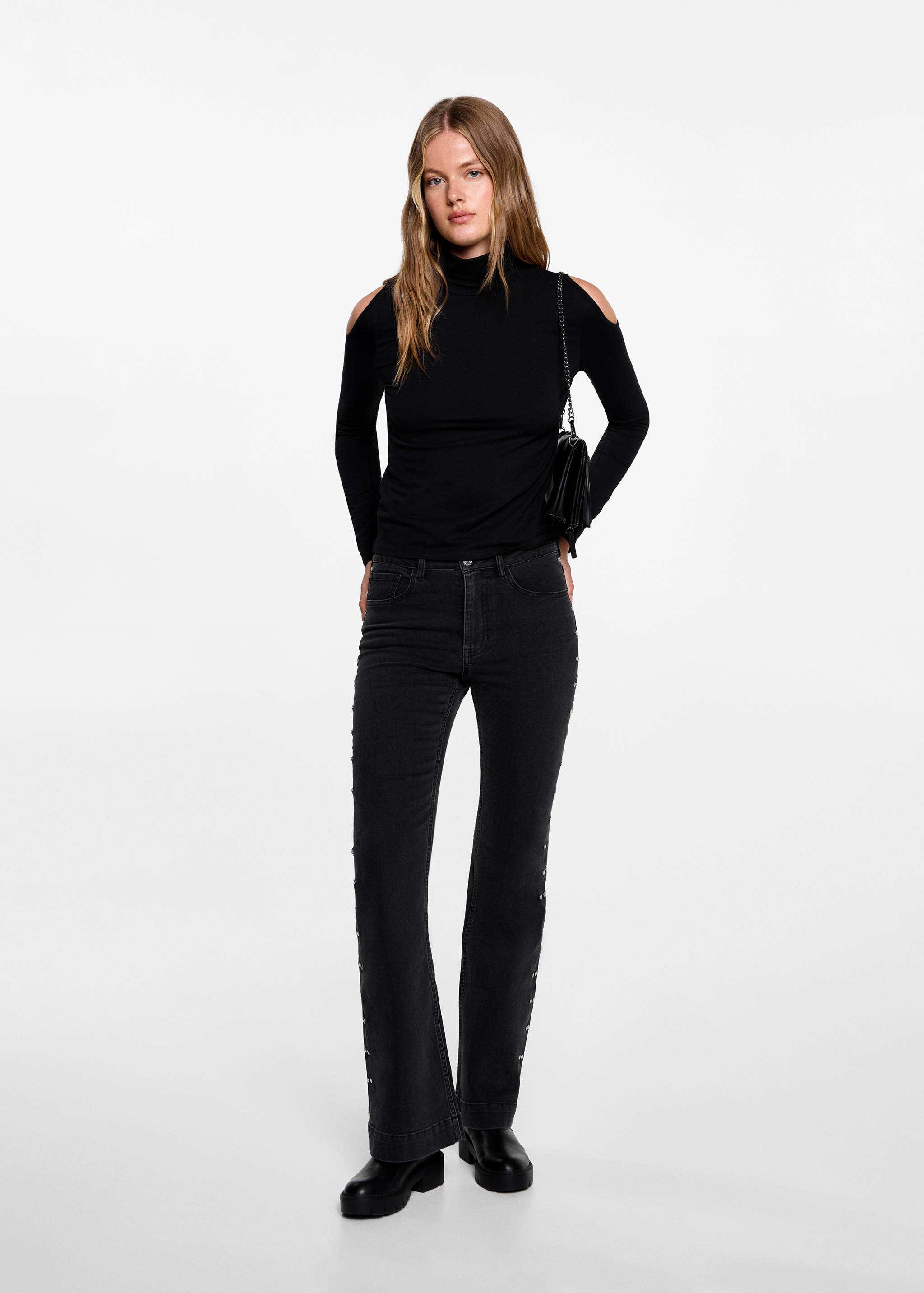 Camiseta cuello alto aberturas - Plano general