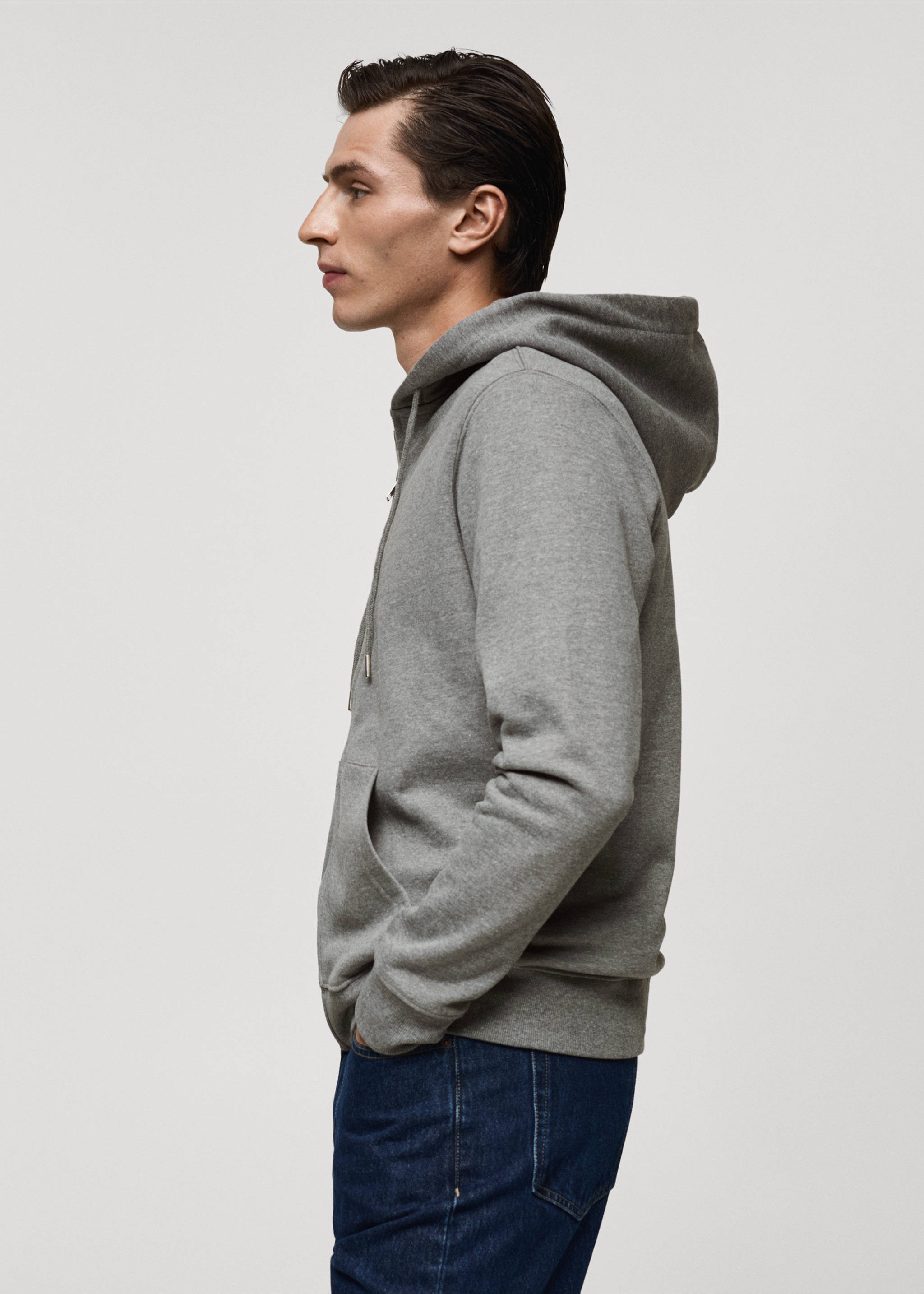 Sudadera algodón capucha cremallera - Detalle del artículo 2, Gris medio vigoré. Ref: 77007118-00.
