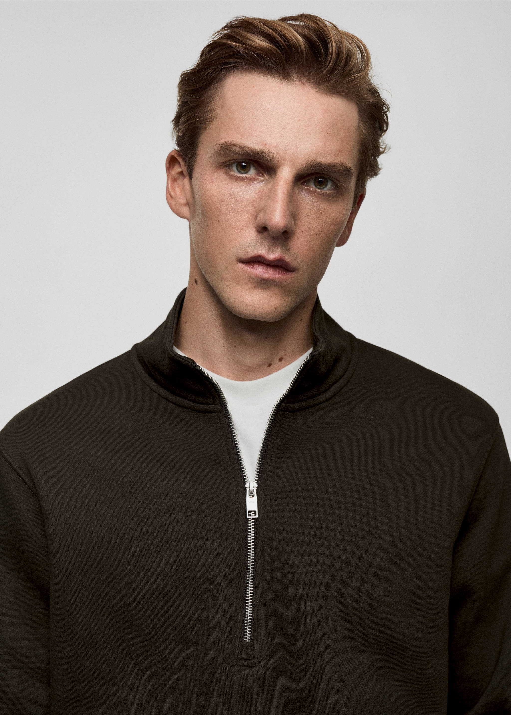 Cotton sweatshirt with zip neck - Details of the article 1