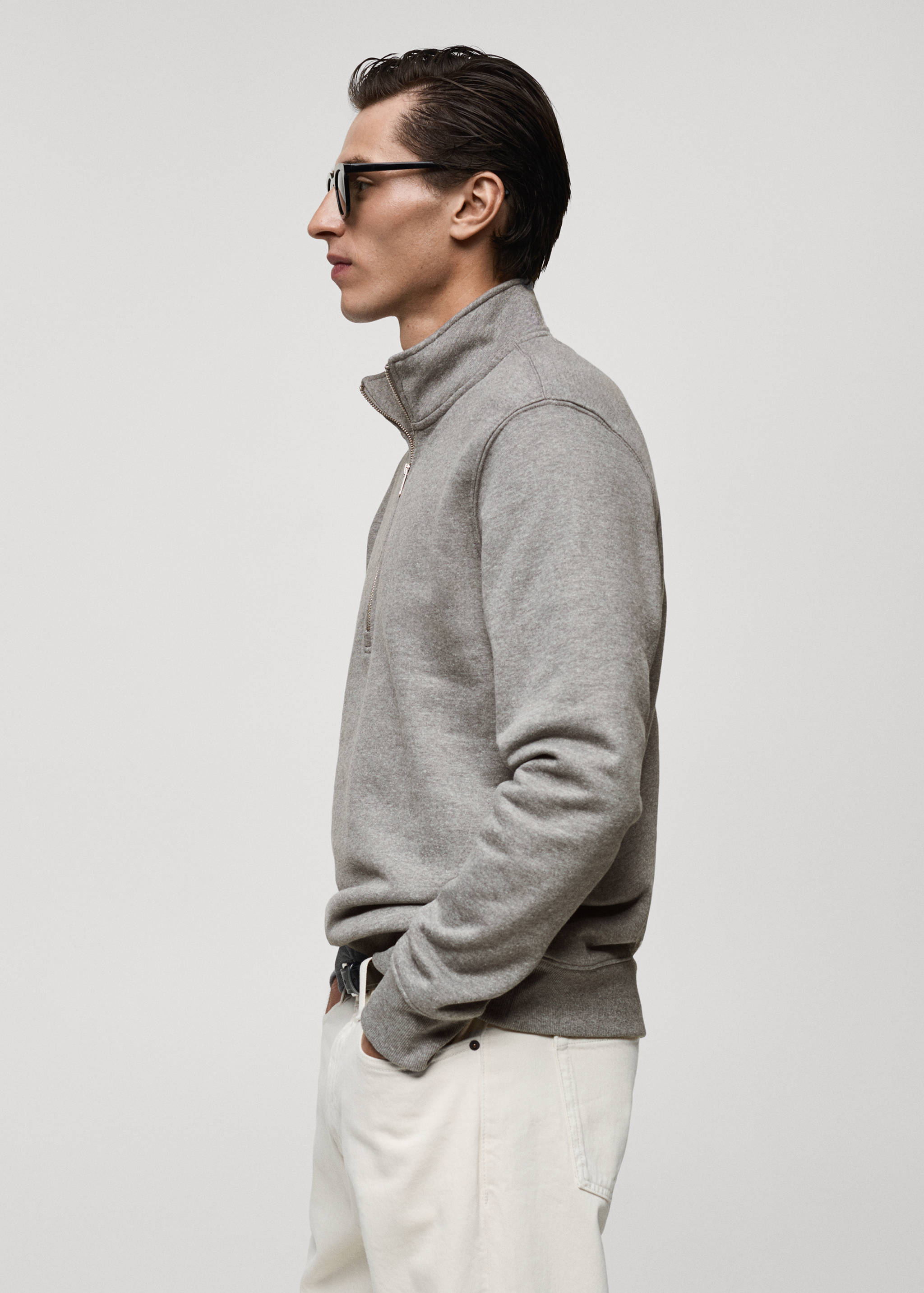 Cotton sweatshirt with zip neck - Details of the article 2