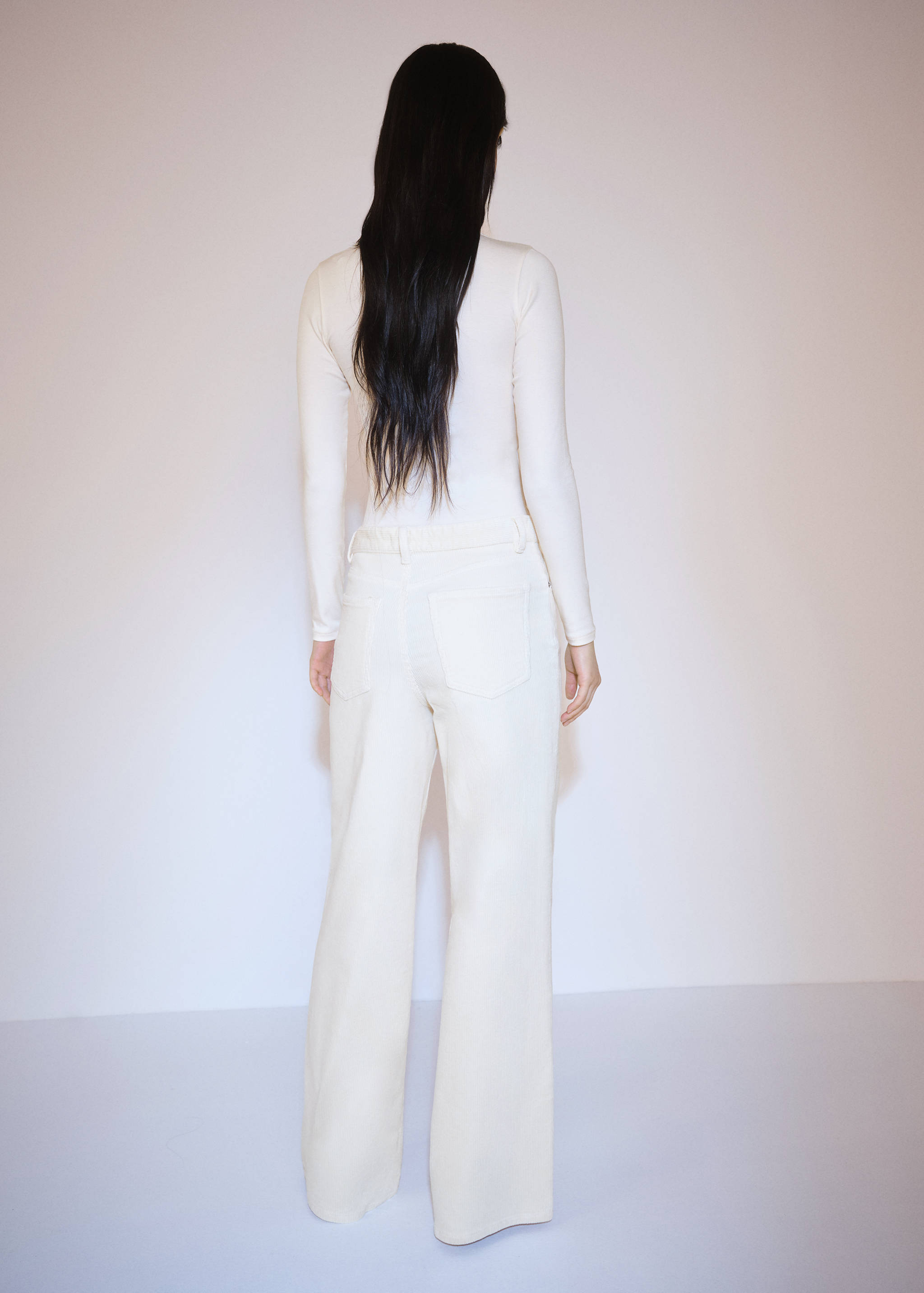 Wide leg corduroy jeans - Reverse of the article