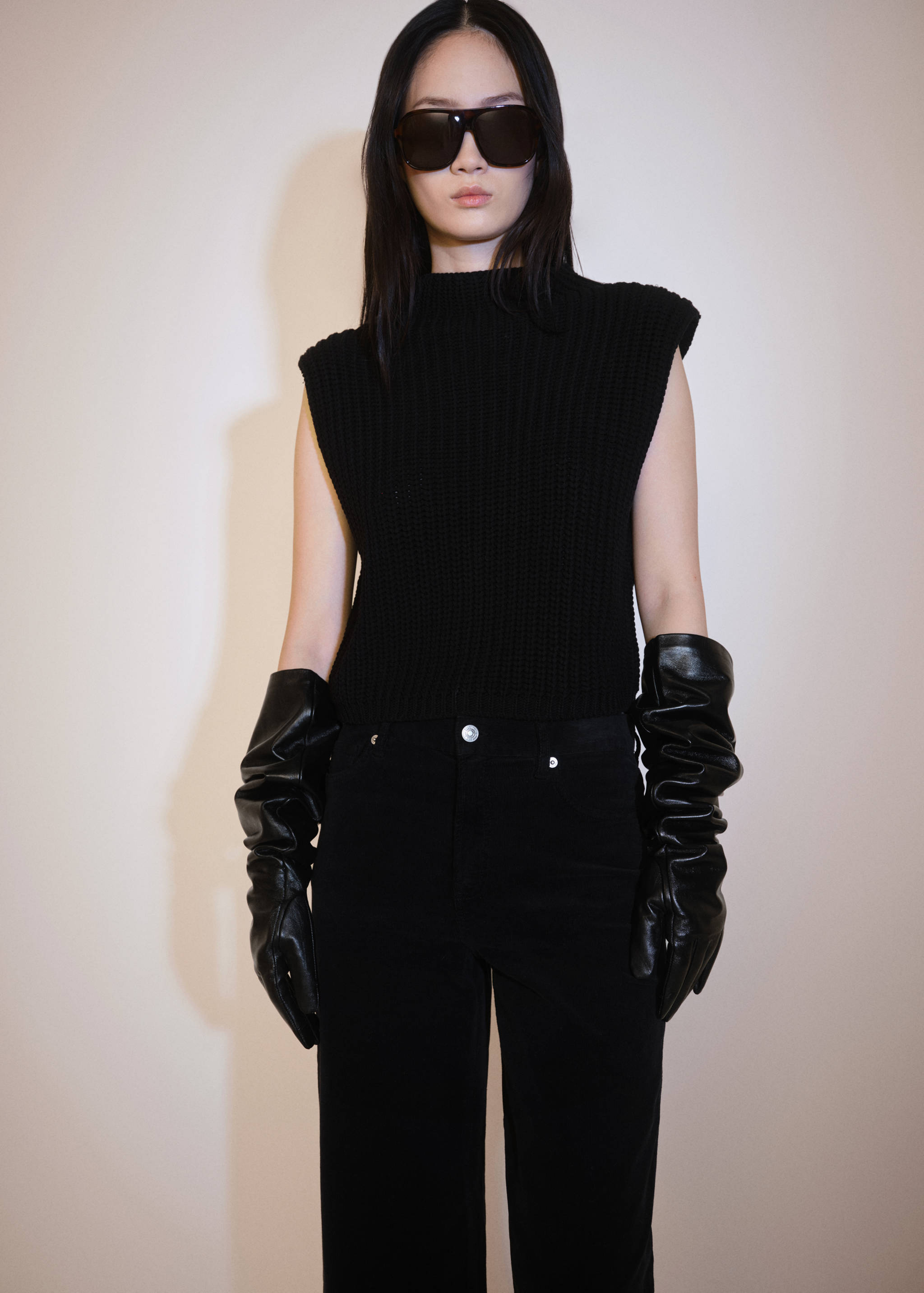 Wide leg corduroy jeans - Details of the article 1