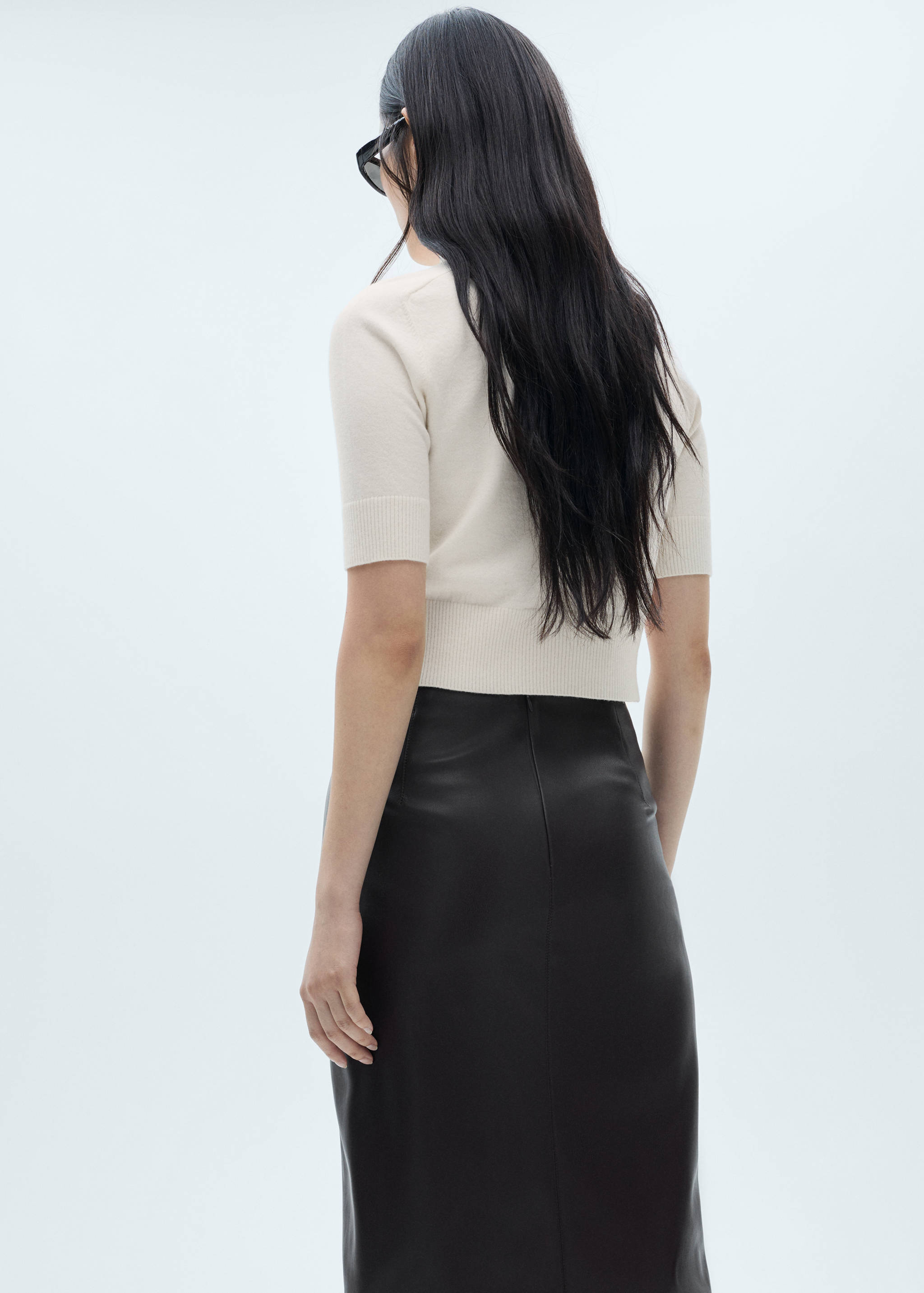 Perkins-neck short-sleeved sweater - Reverse of the article