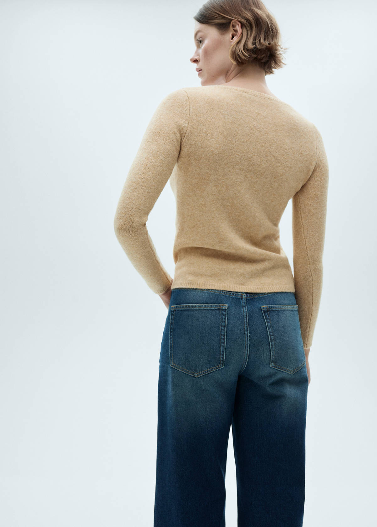 Fine-knit boat-neck sweater — Medium Brown