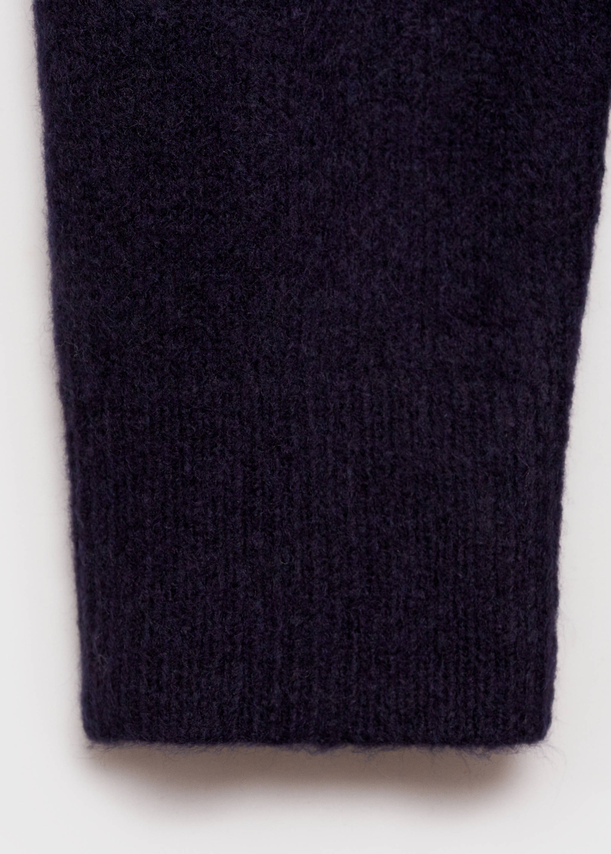 Round-neck knitted sweater - Details of the article 0