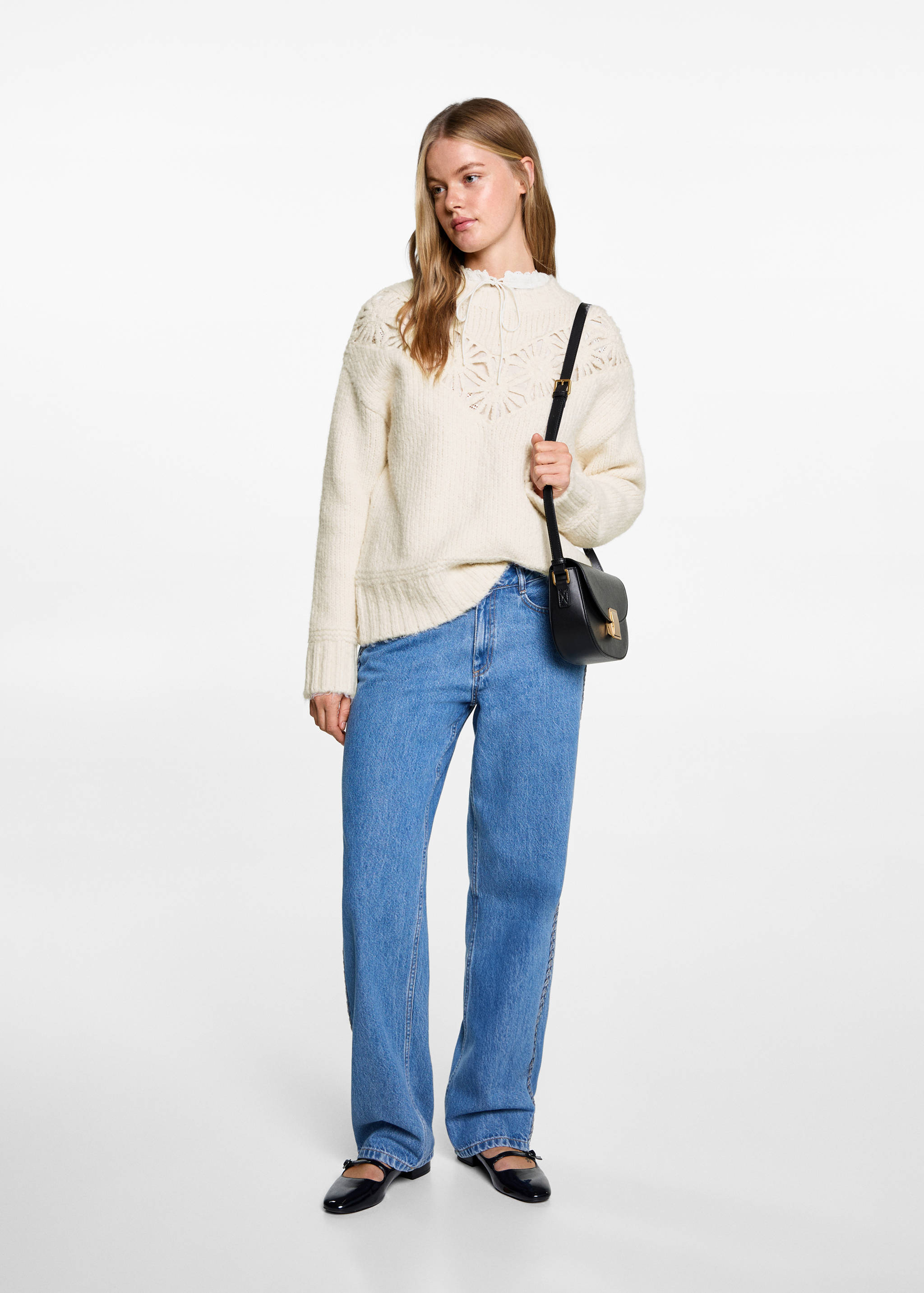 Flowers knit sweater - General plane