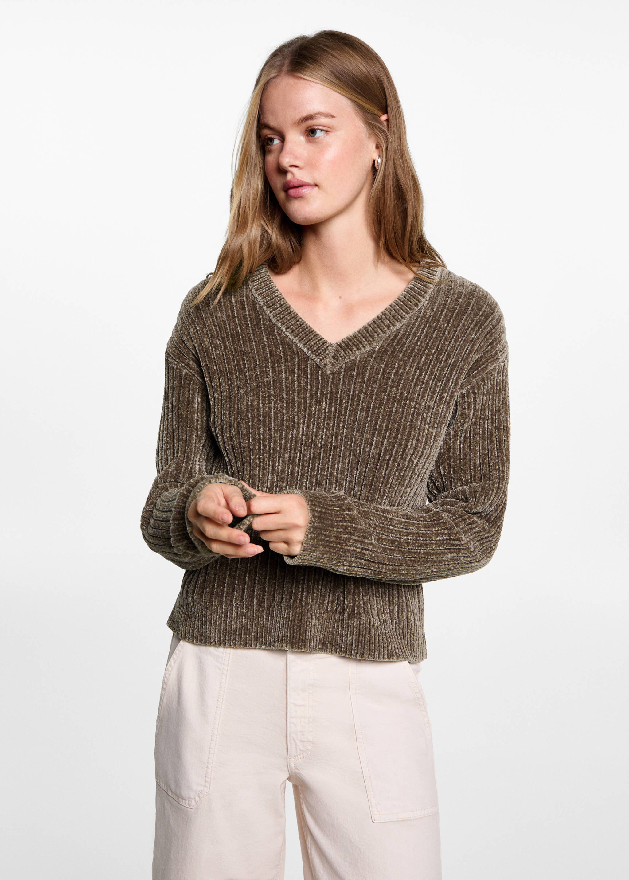 V-neck sweater - Medium plane