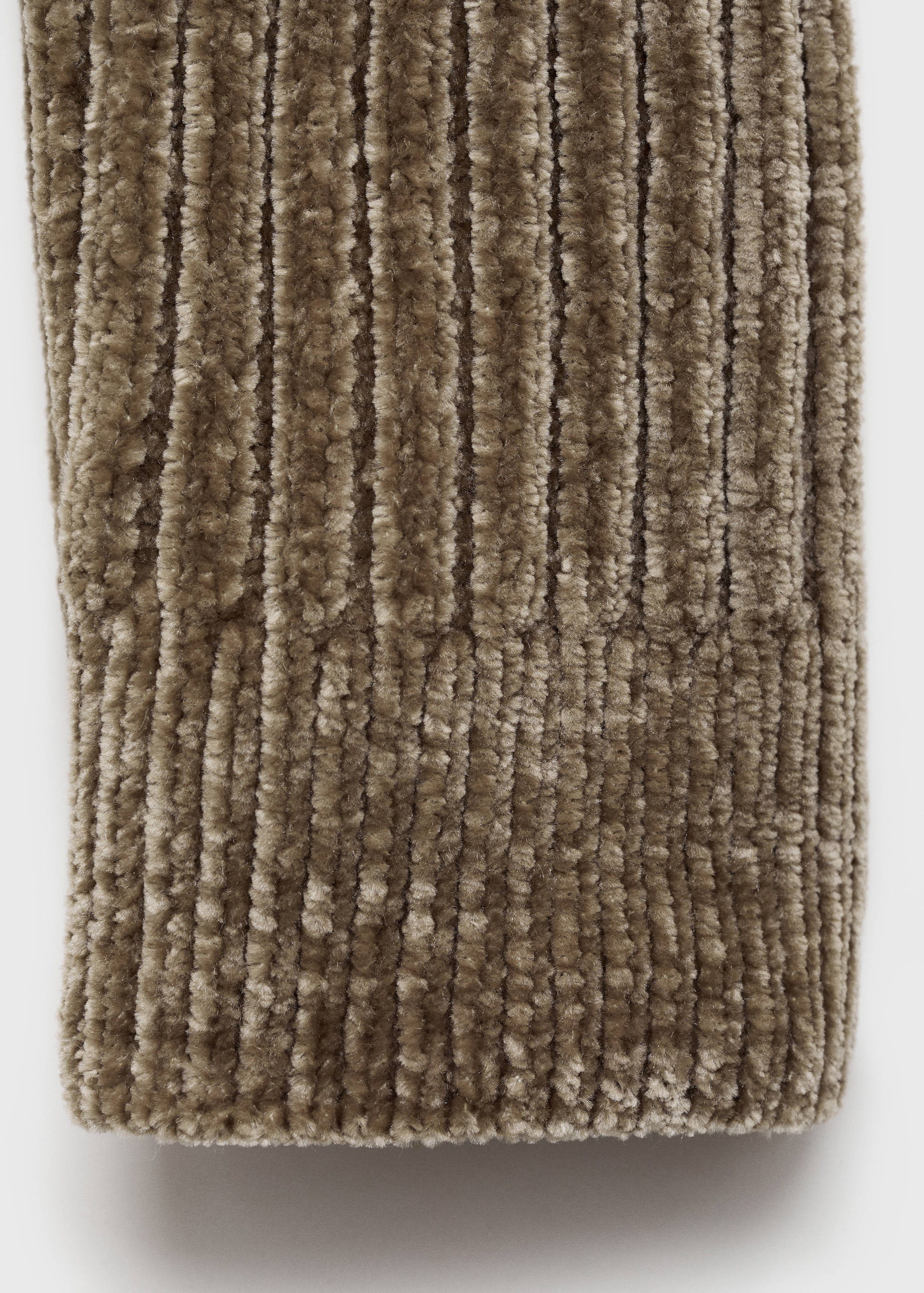 V-neck sweater - Details of the article 0