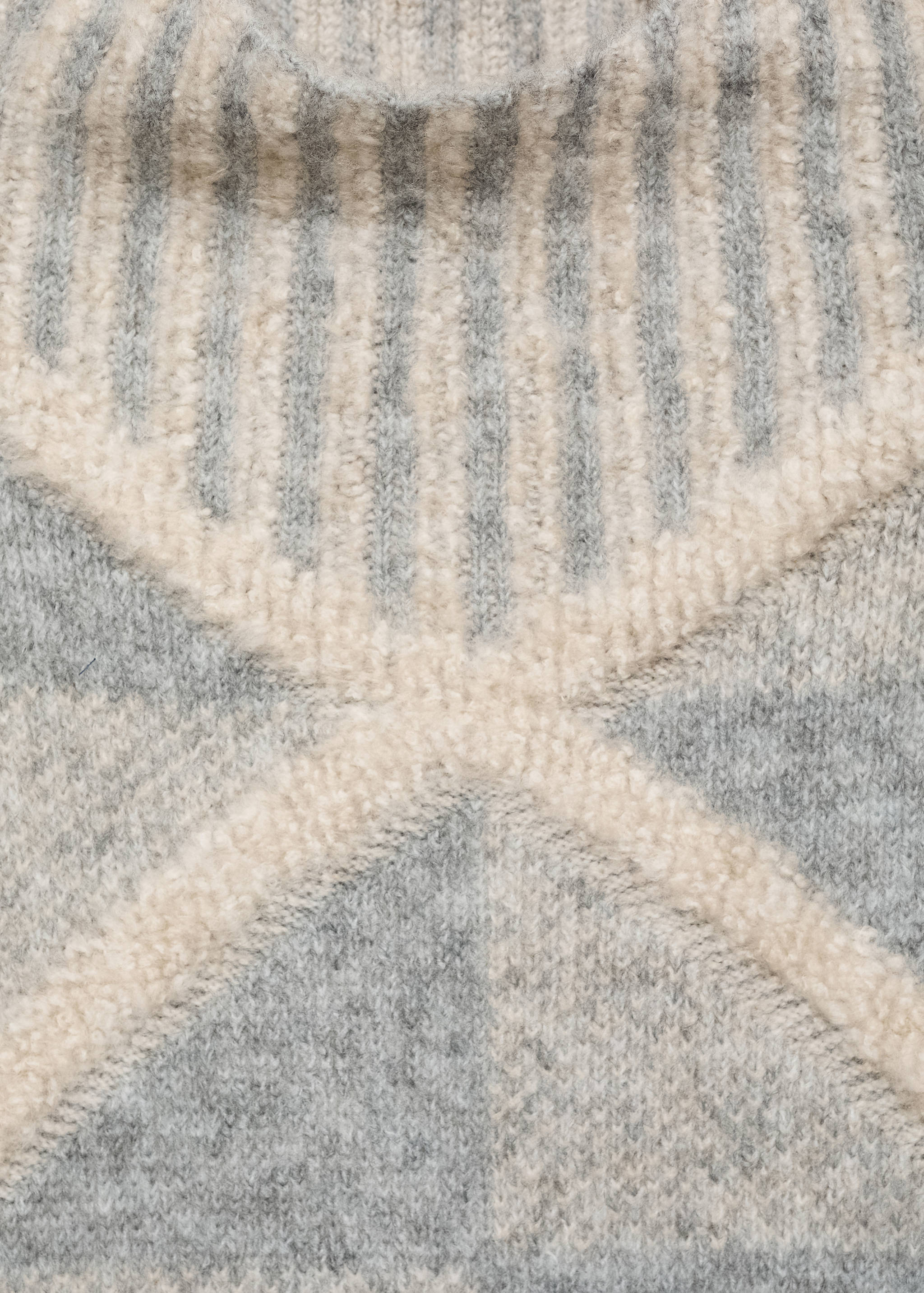Turtleneck rhombus sweater - Details of the article 8