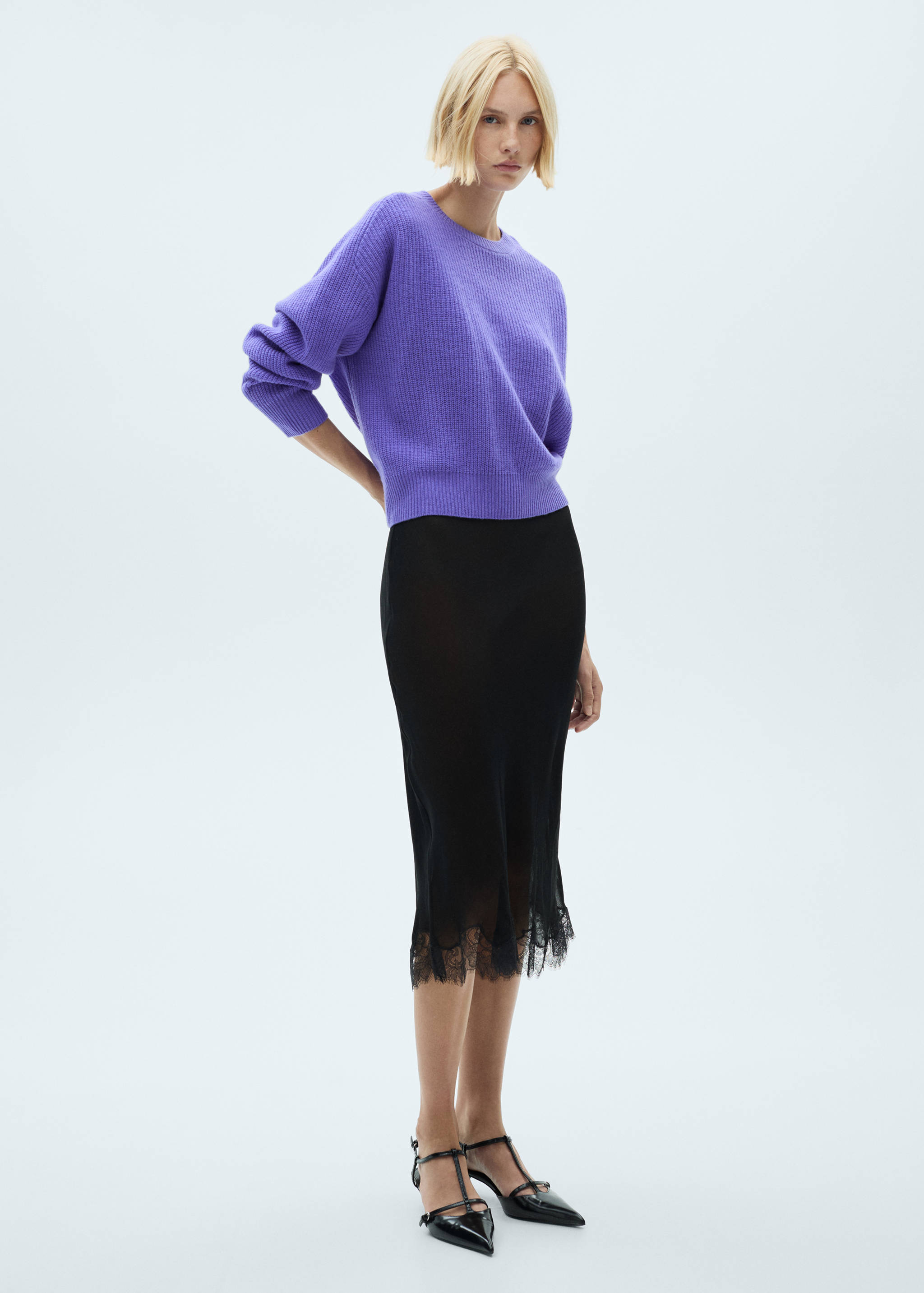 Cropped wool sweater - General plane