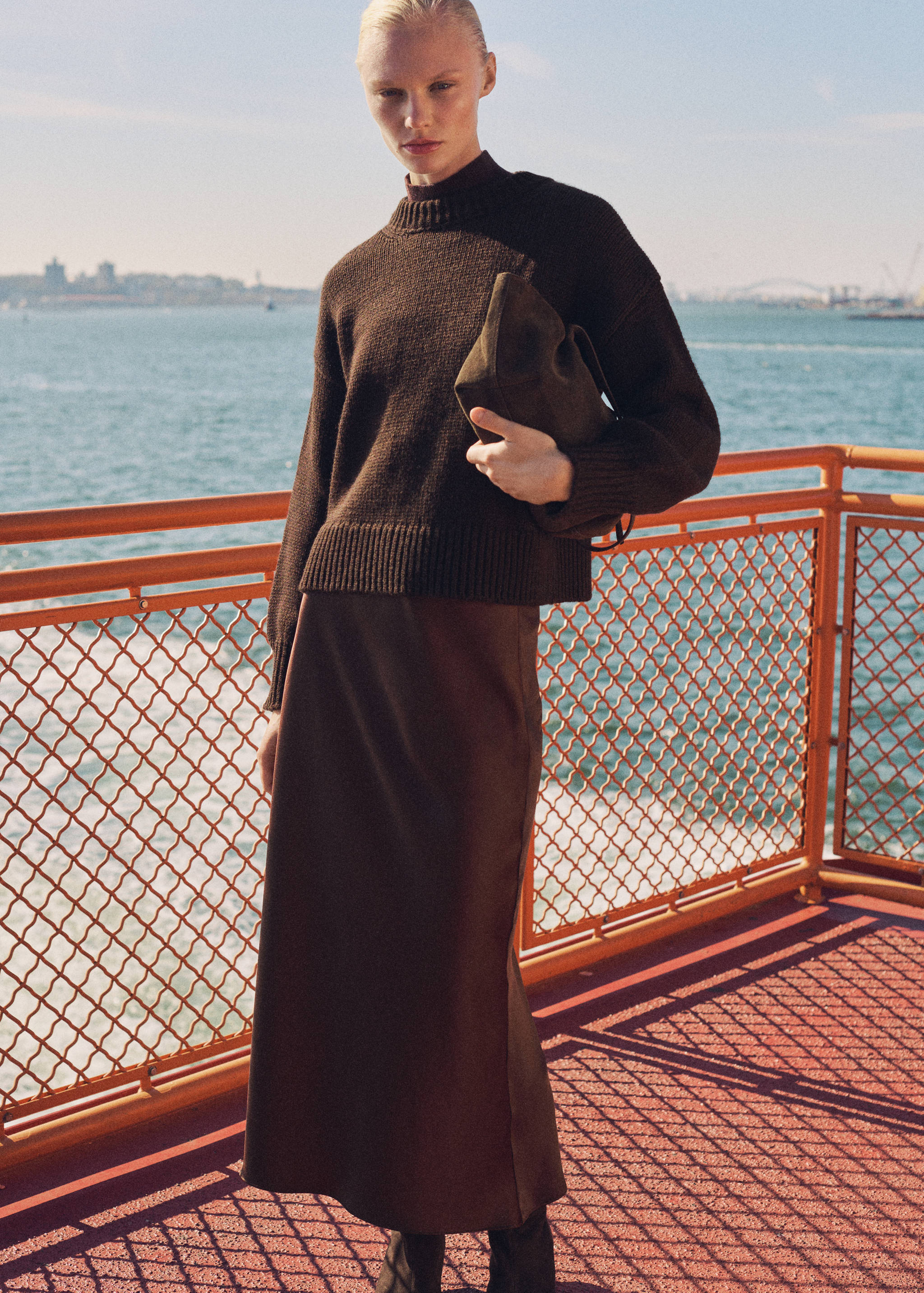 Jersey punto cuello redondo - Detalle del artículo 7