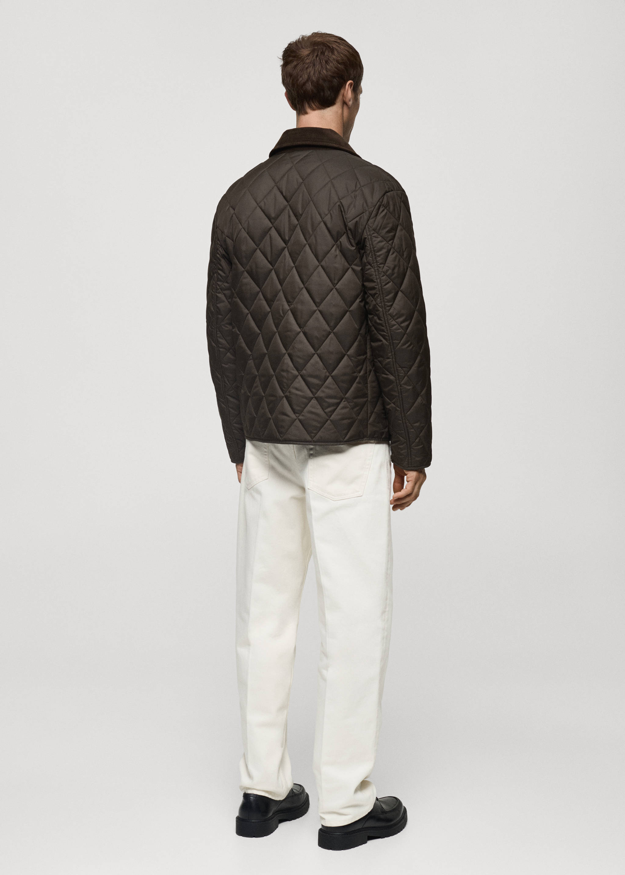 Water-repellent quilted jacket - Reverse of the article