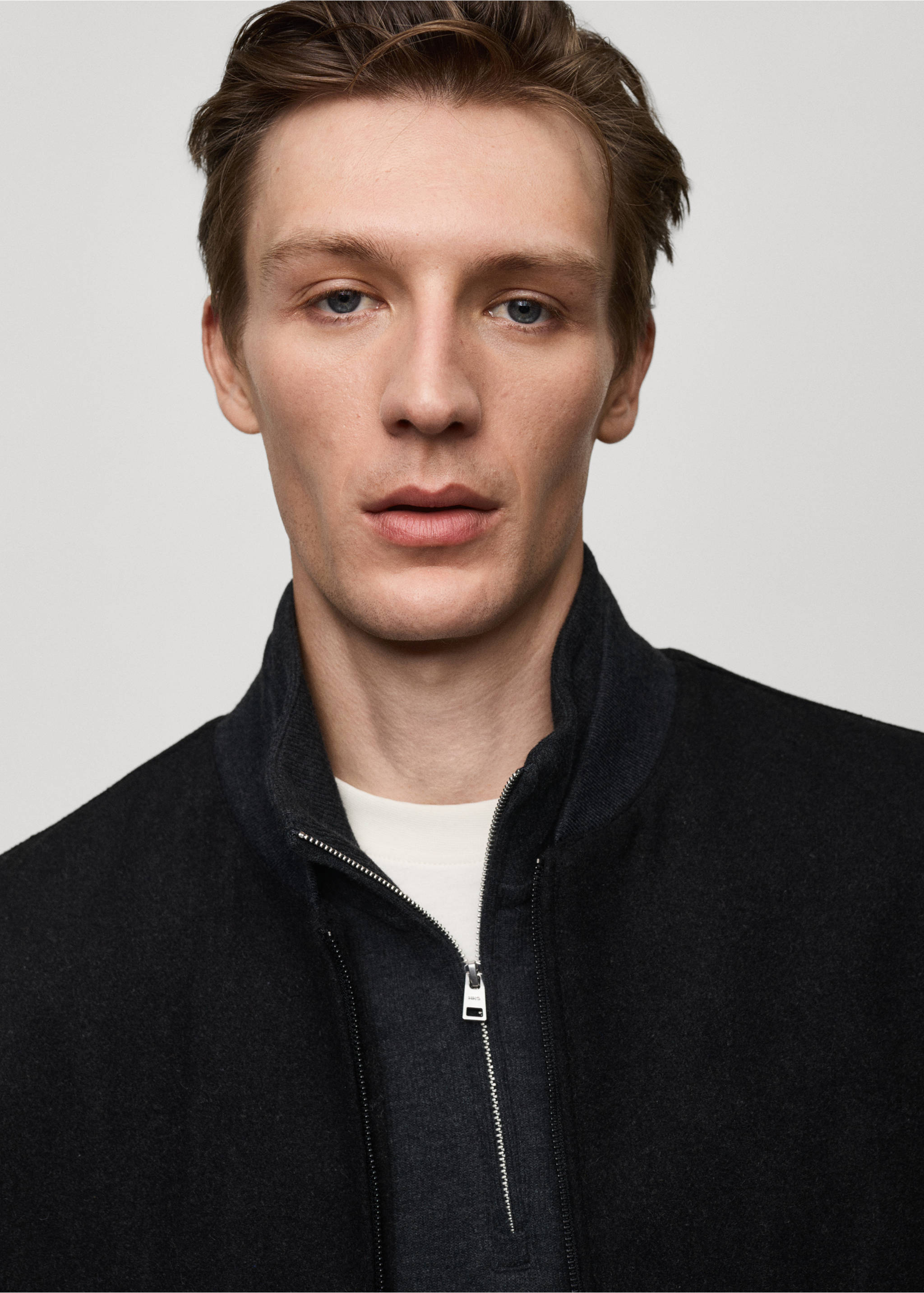 Recycled-wool bomber jacket - Details of the article 1, Charcoal. Ref: 77007924-00.