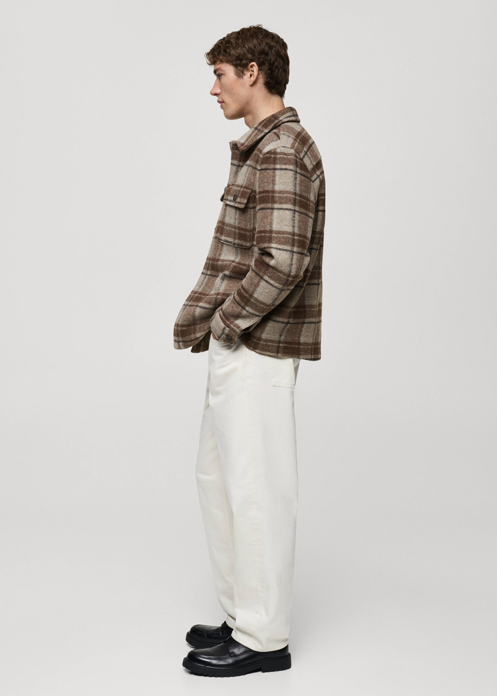 Check flannel overshirt - Details of the article 2