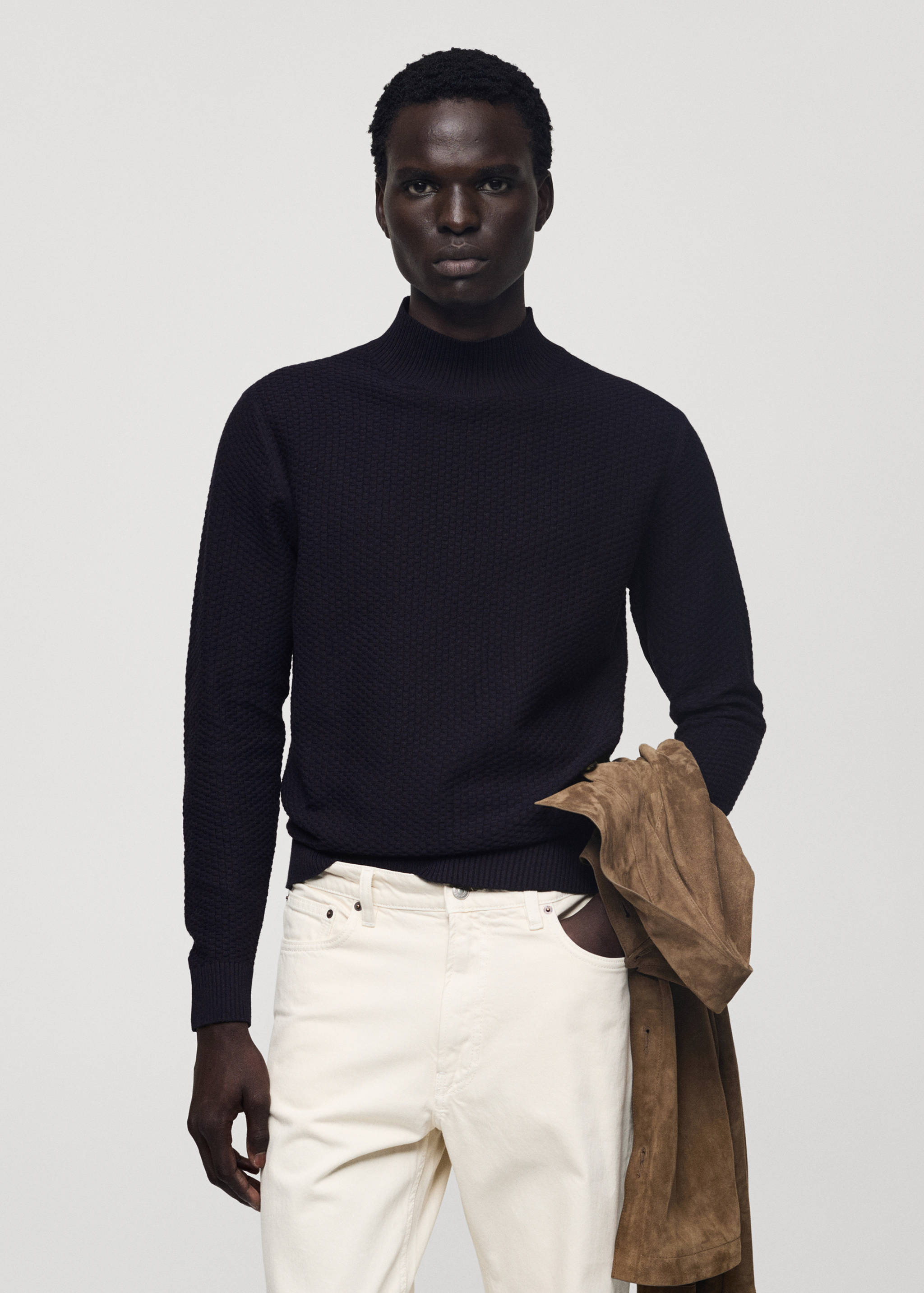 Genser i bomull med struktur og perkinshals - Halvtotal bildeutsnitt