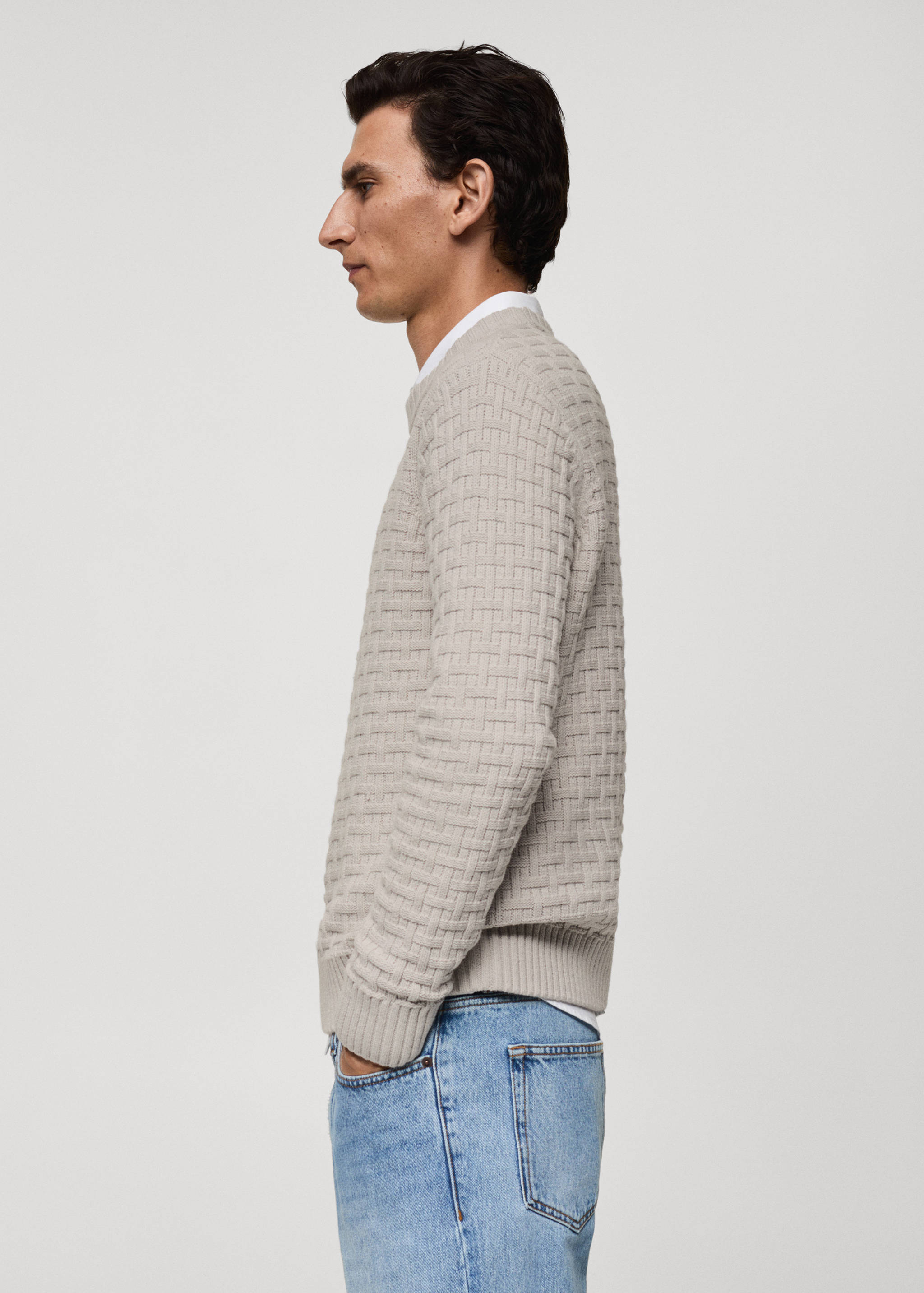 Crossed knit sweater - Details of the article 2