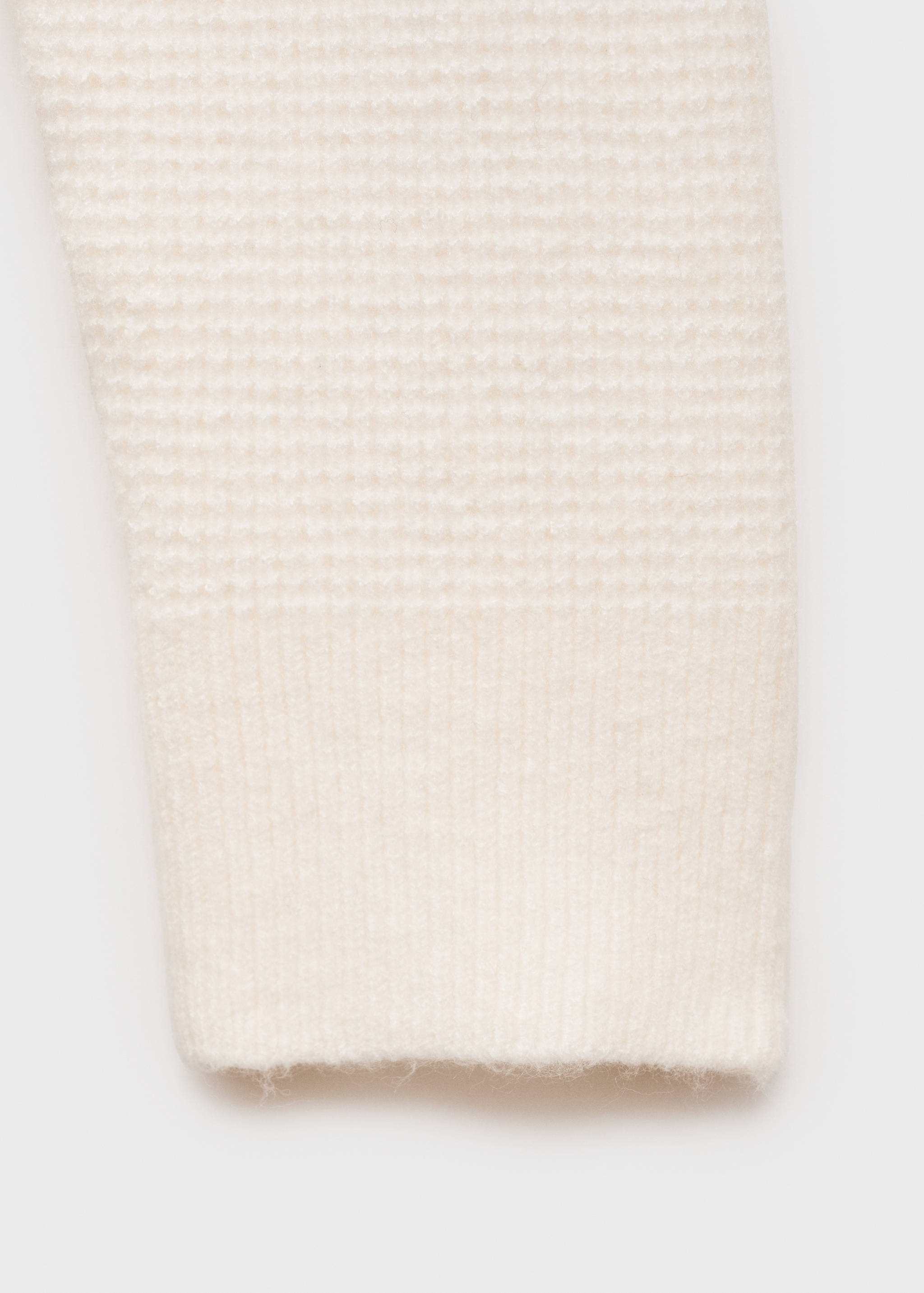 Knitted sweater with check structure - Details of the article 0