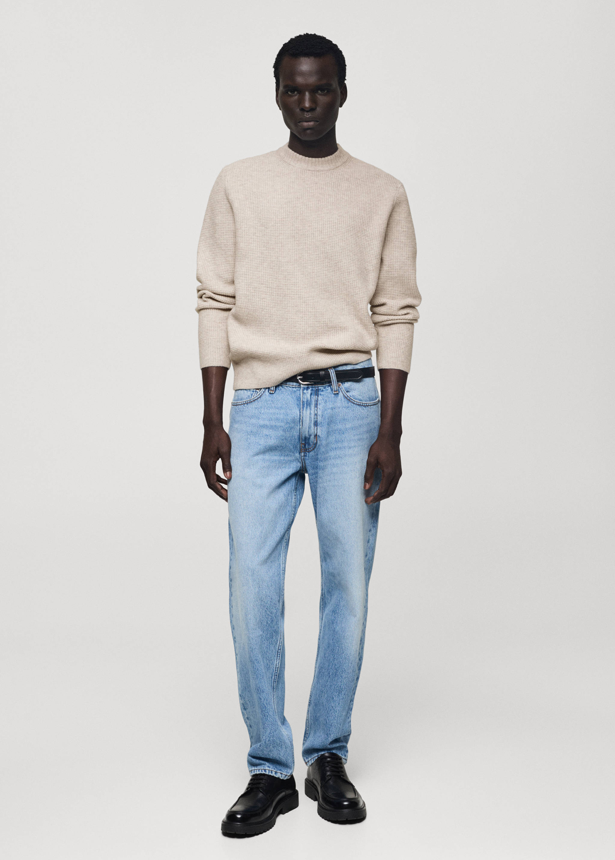 Knitted sweater with check structure - General plane