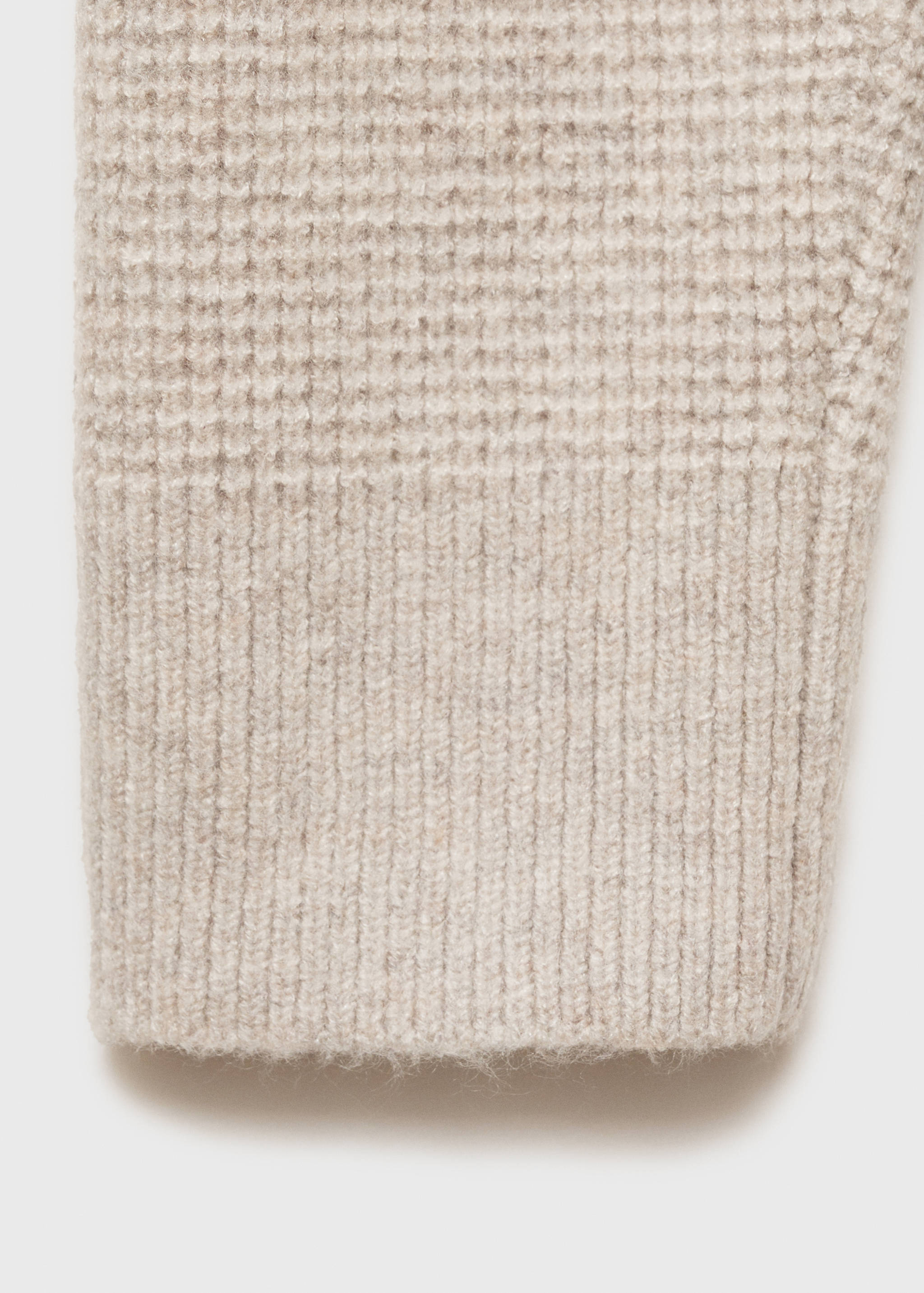 Knitted sweater with check structure - Details of the article 0