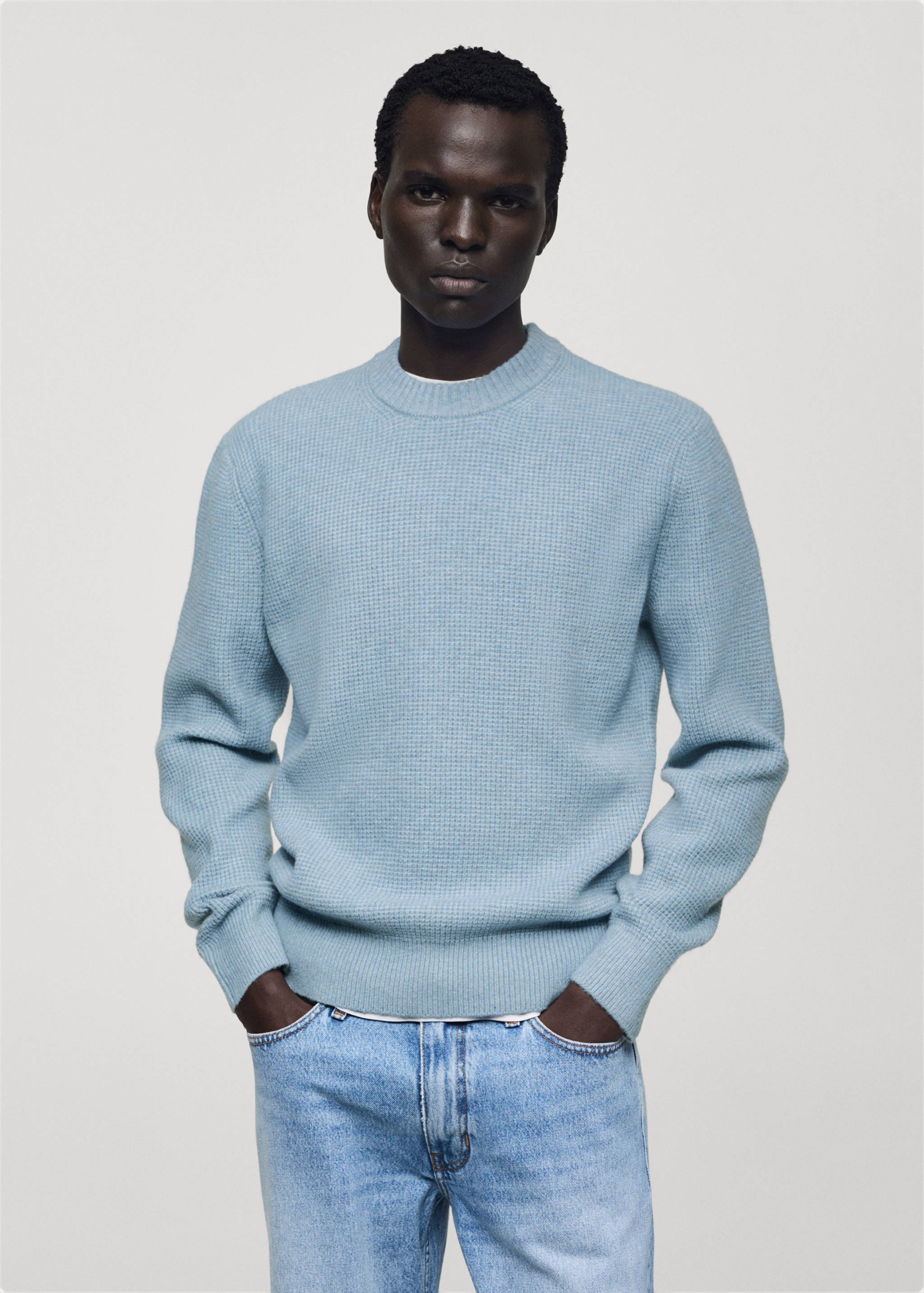 Knitted sweater with check structure - Medium plane