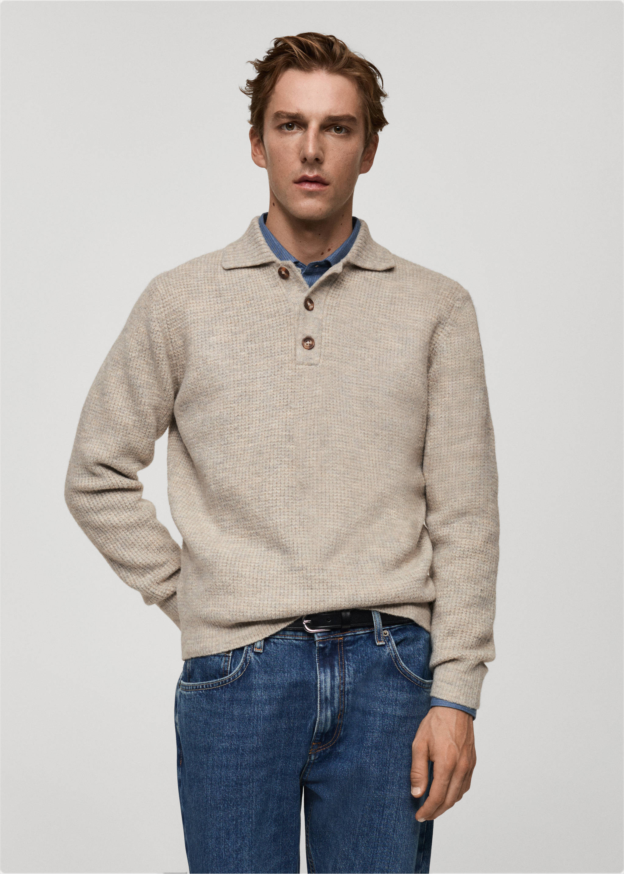 Regular-fit knitted polo sweater - Medium plane, Sand. Ref: 77007954-00.