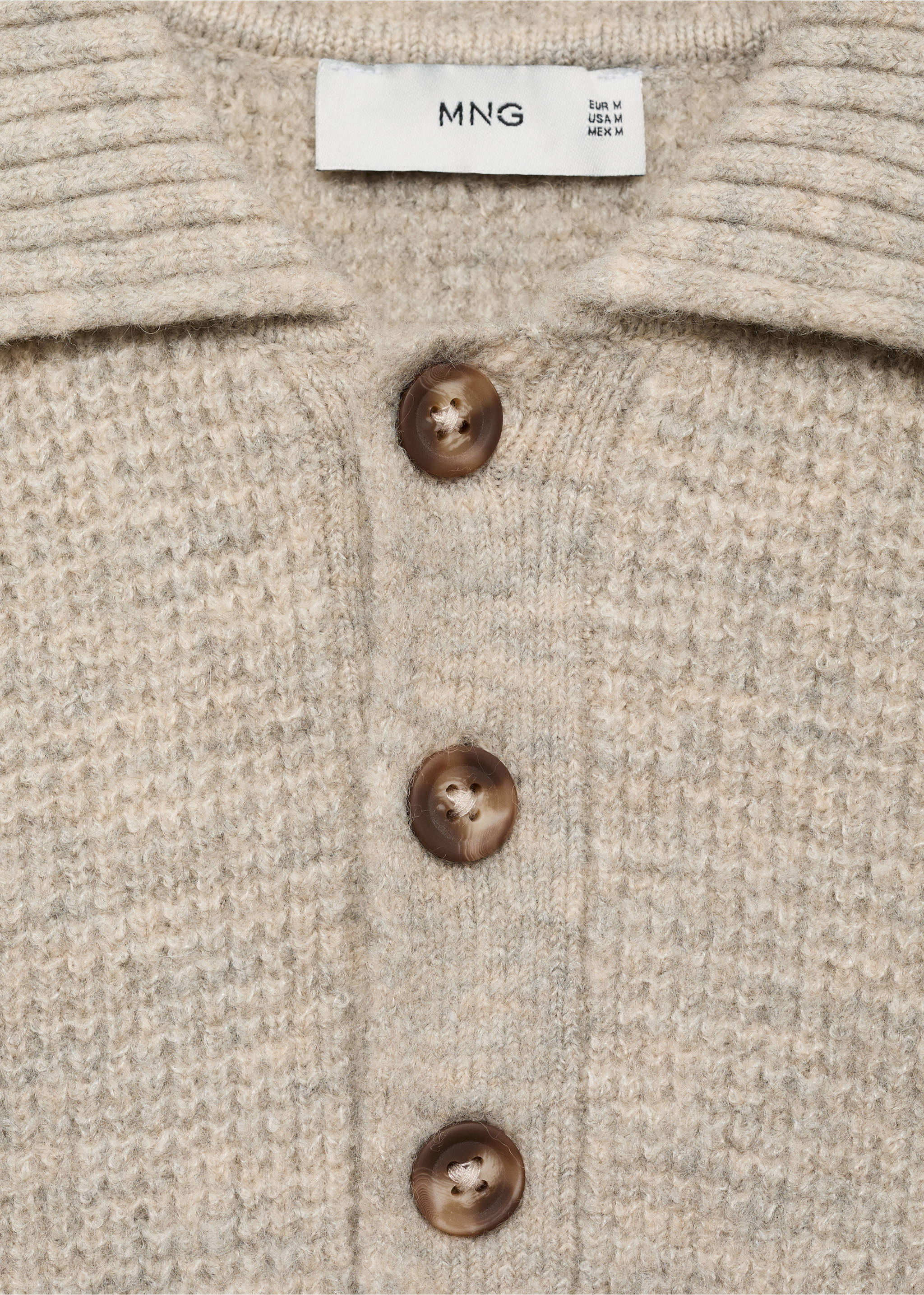 Regular-fit knitted polo sweater - Details of the article 8, Sand. Ref: 77007954-00.