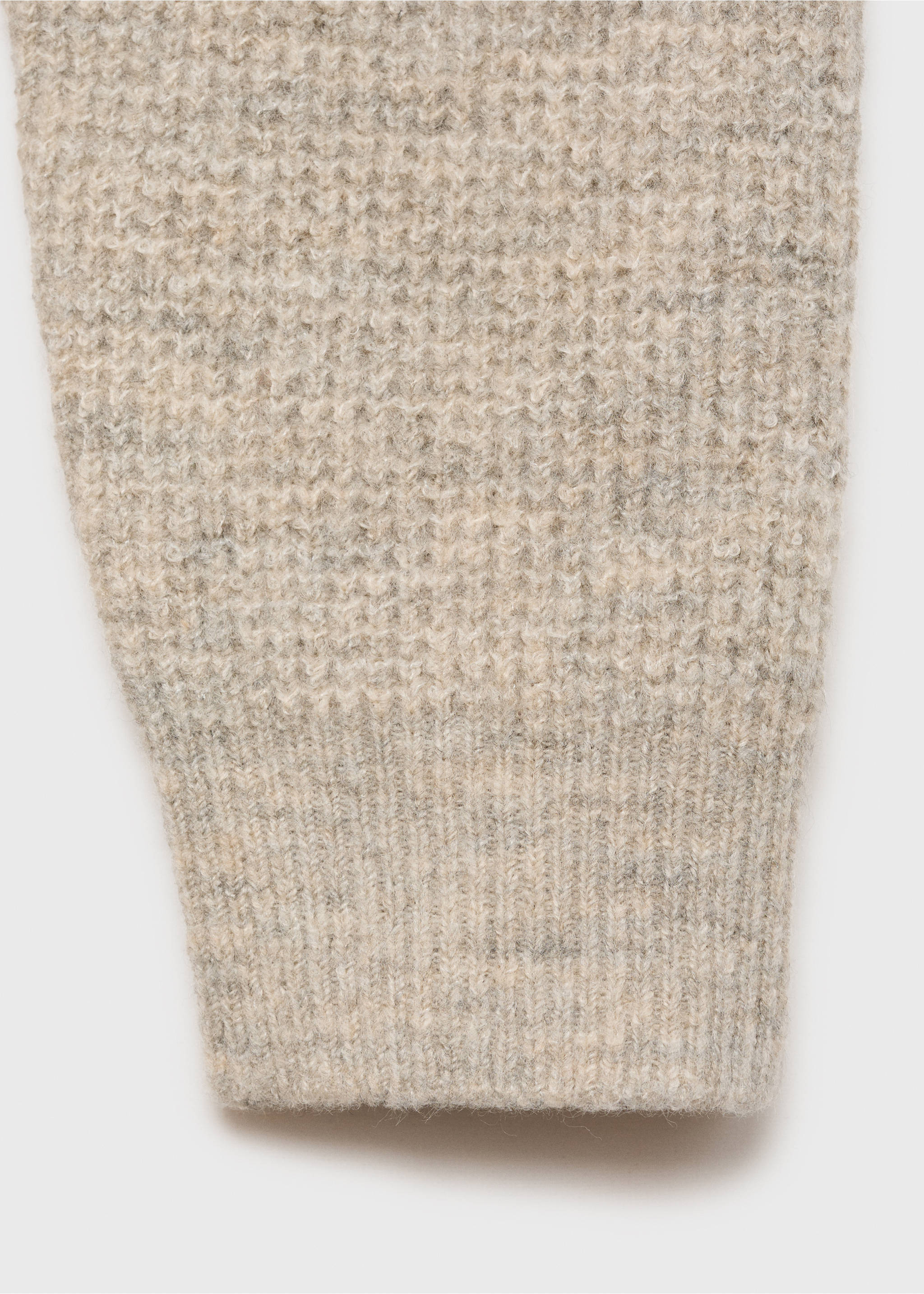 Regular-fit knitted polo sweater - Details of the article 0, Sand. Ref: 77007954-00.