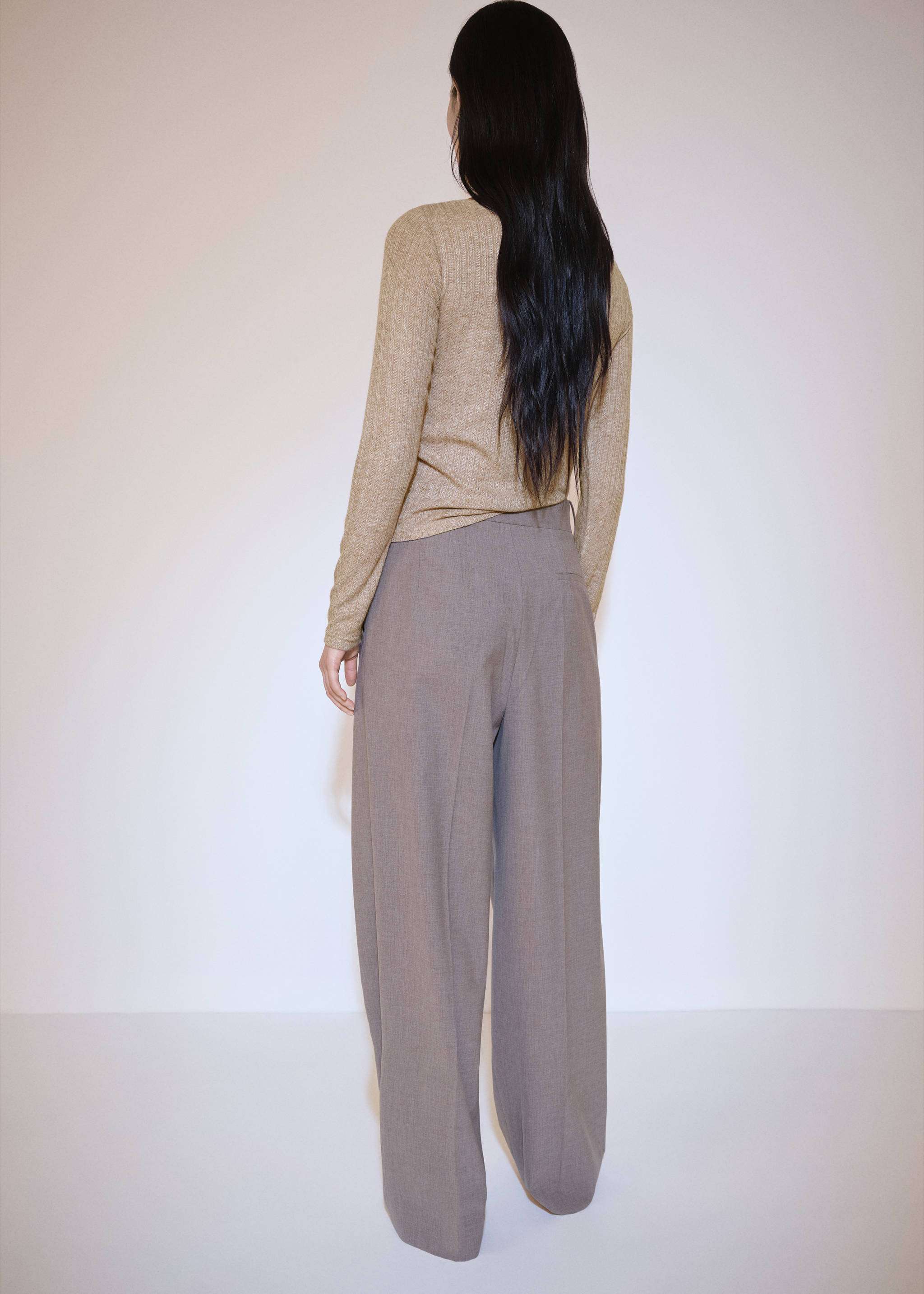 Long-sleeved pointelle t-shirt - Reverse of the article