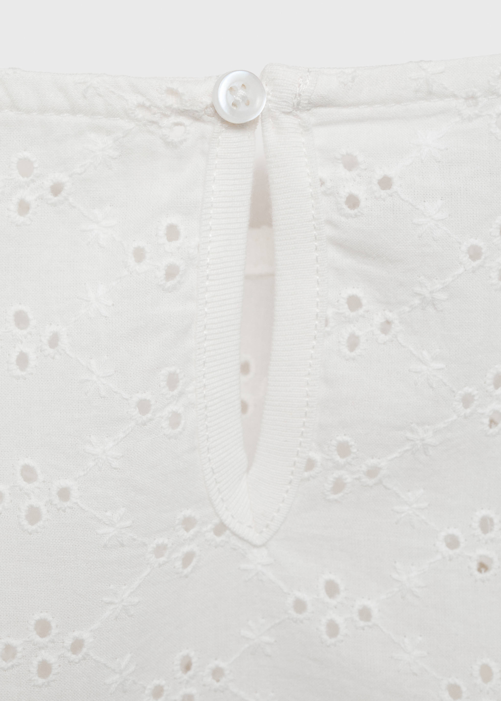 T-shirt détails brodés - Détail de l'article 0