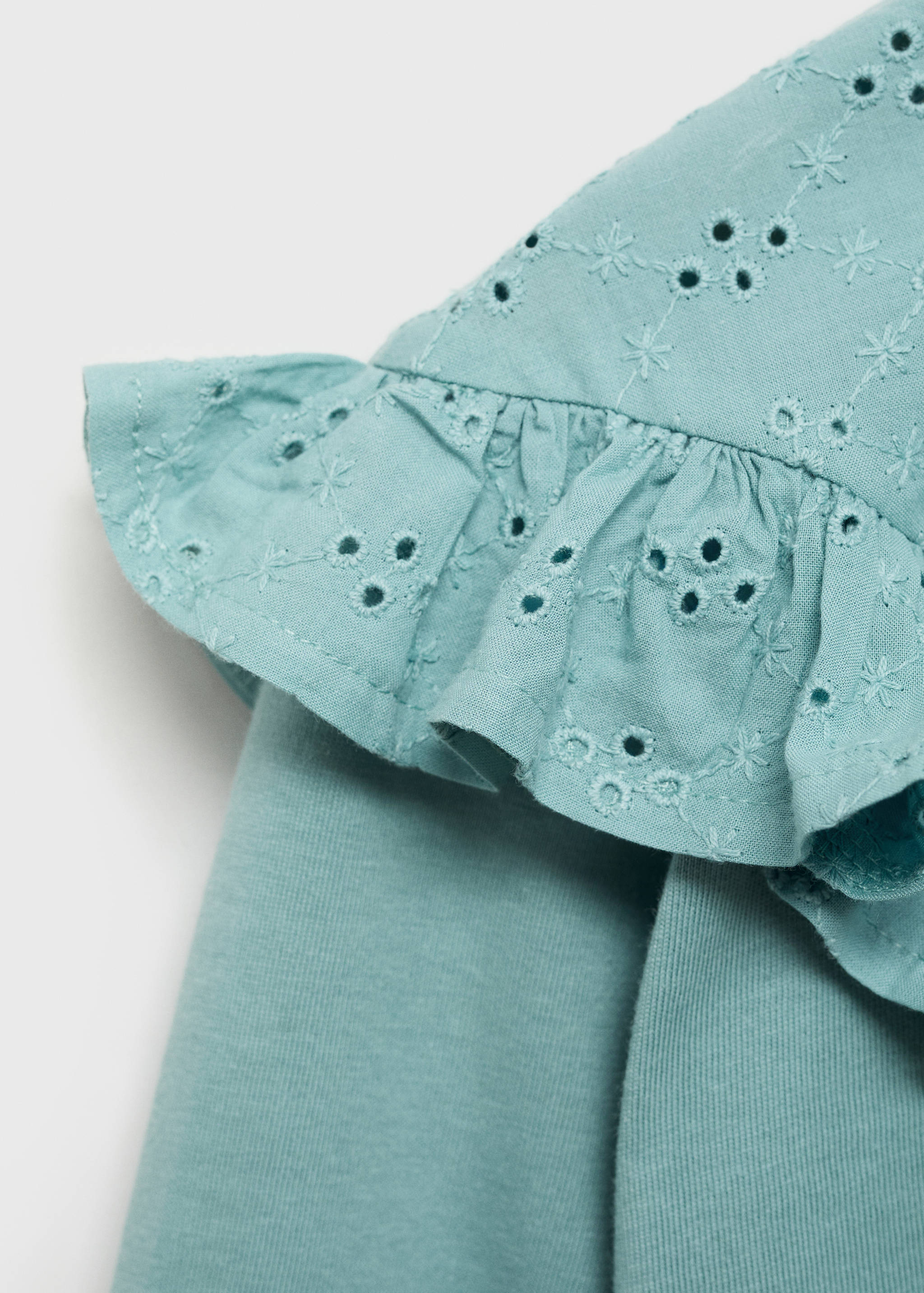 Embroidered detail T-shirt - Details of the article 8