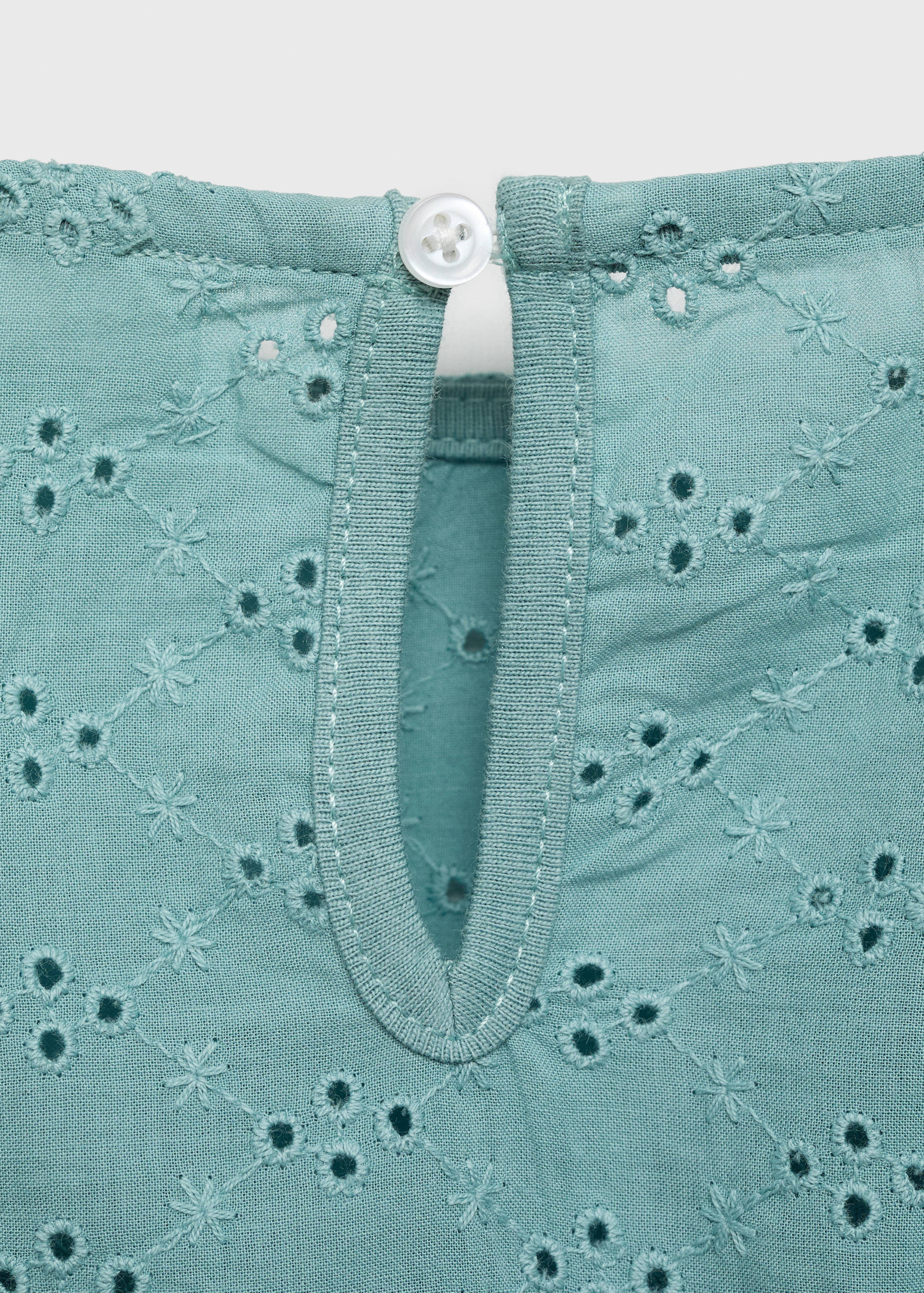 Embroidered detail T-shirt - Details of the article 0