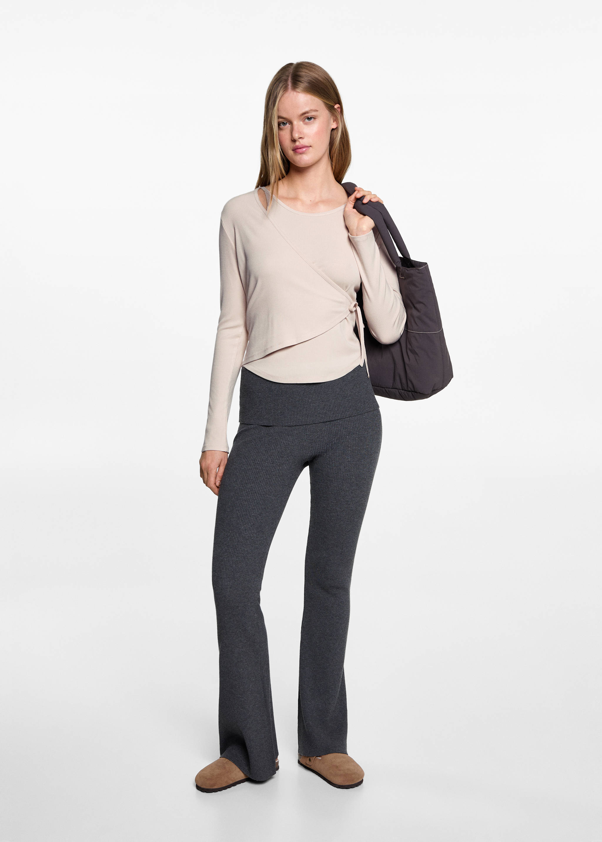 Футболка с запахом и бантом - Общий план