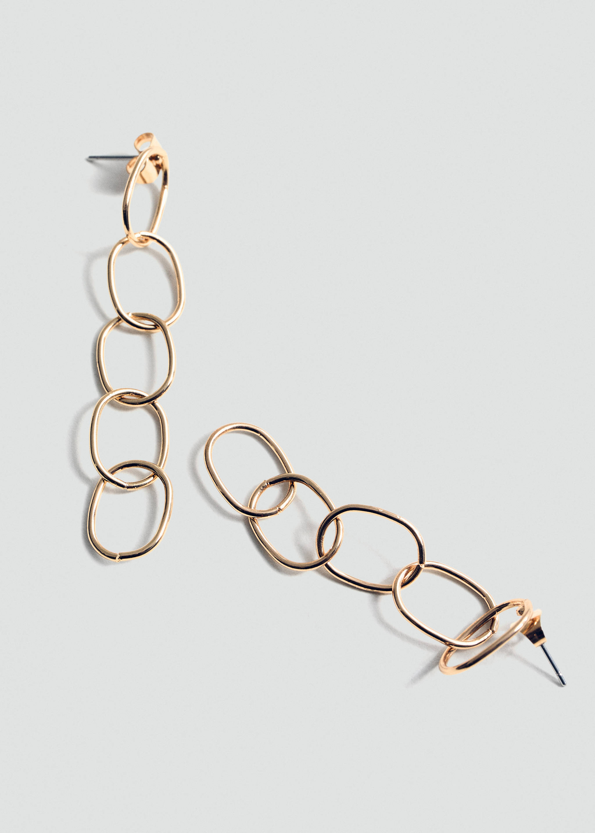 Intertwined hoop earrings - Details of the article 1
