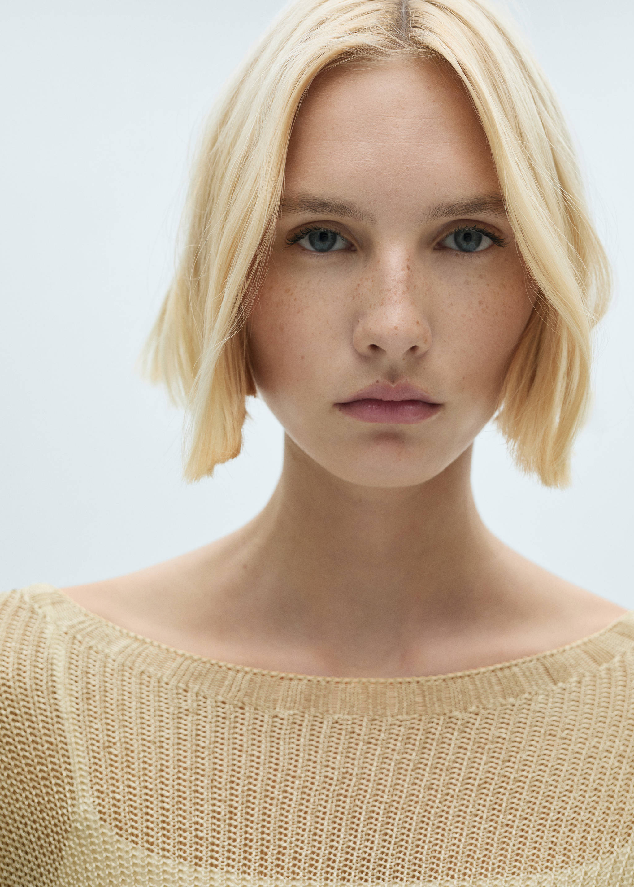 船型领金银线毛衣 - null