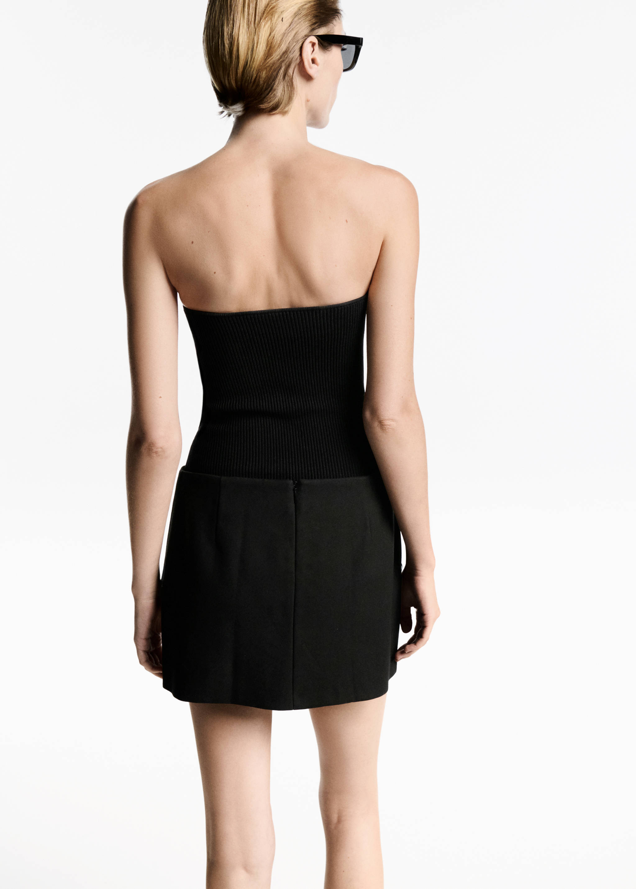 Knitted top with sweetheart neckline - Reverse of the article