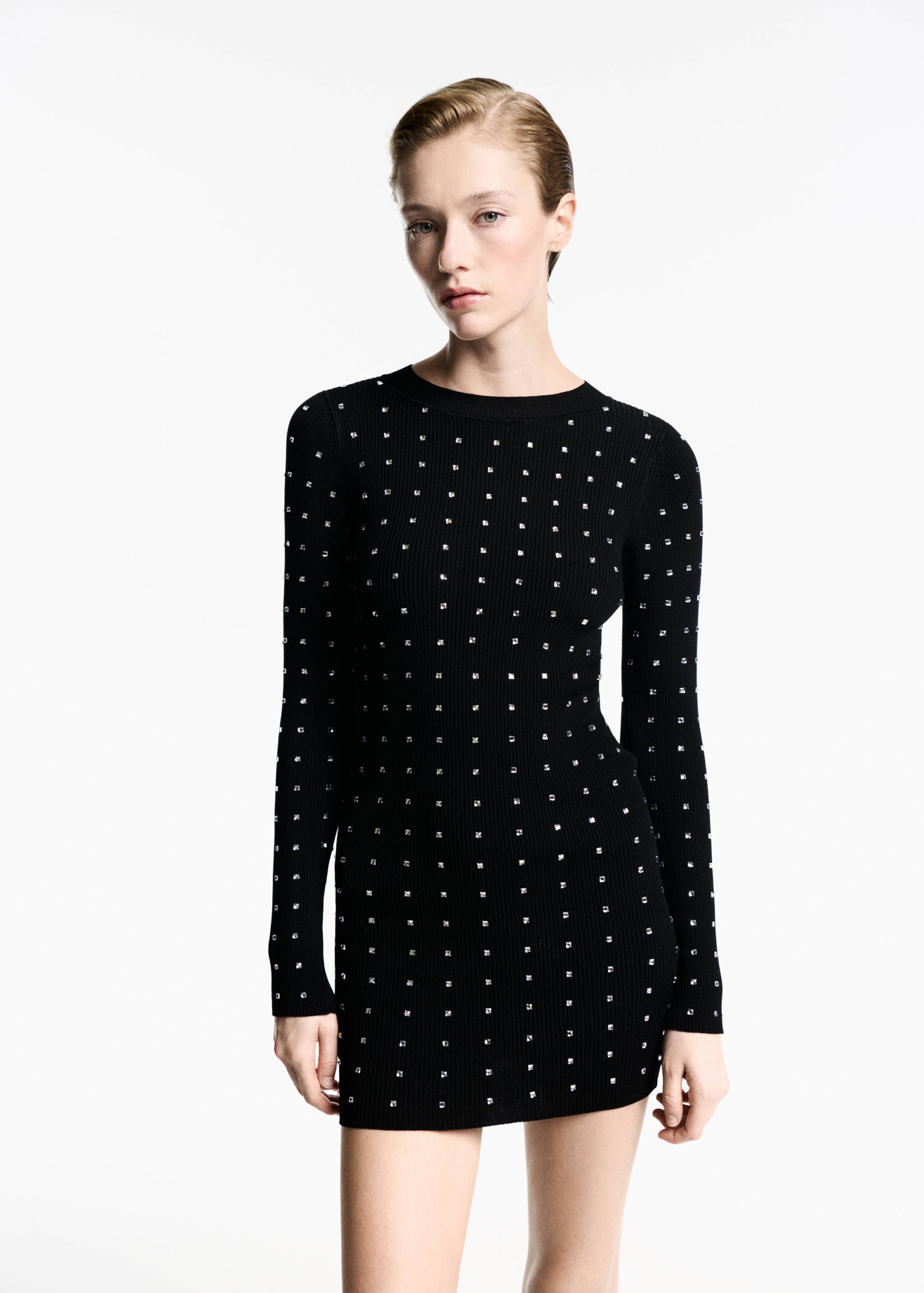 Knitted dress with rhinestone detail - Medium plane