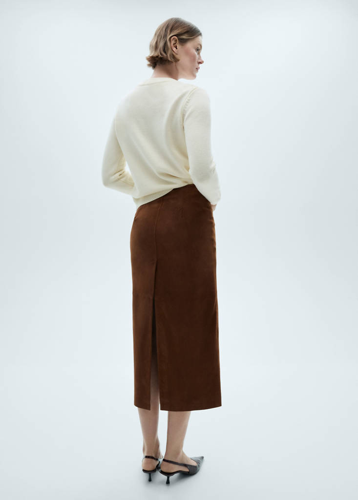 Rounded neck wool sweater — Ecru
