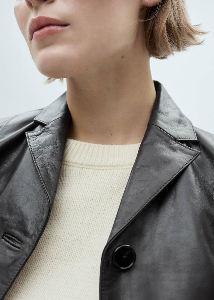 Rounded neck wool sweater — Ecru