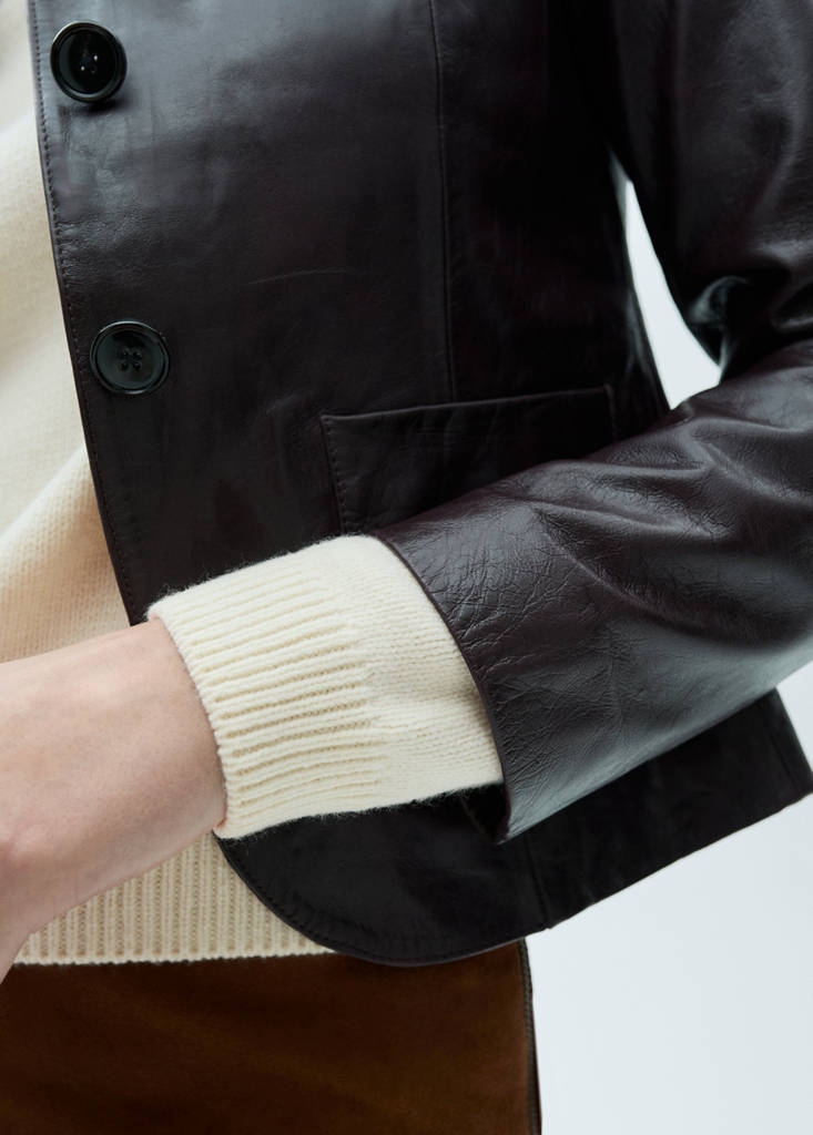 Rounded neck wool sweater — Ecru