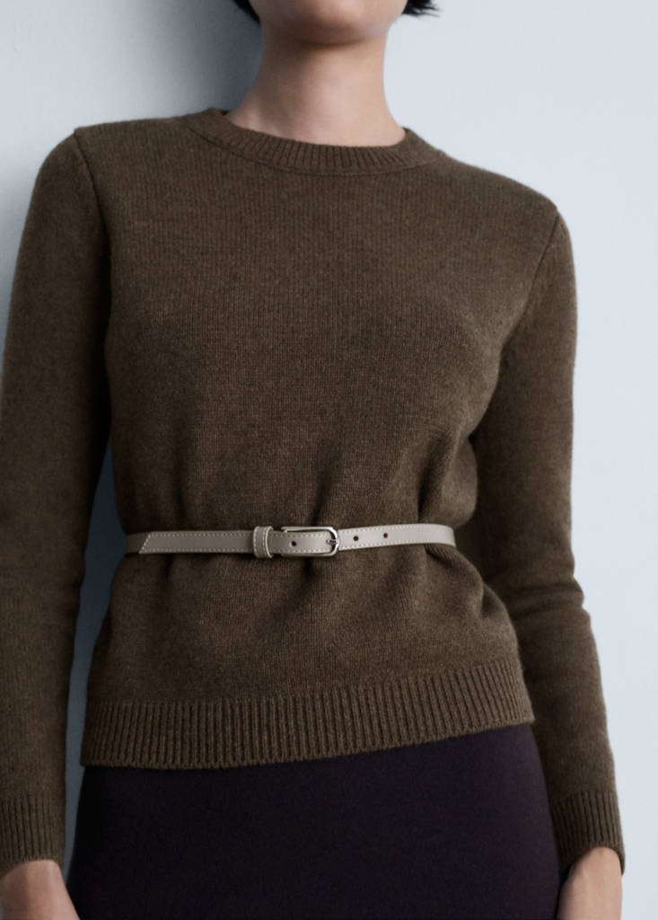 Rounded neck wool sweater — Chocolate