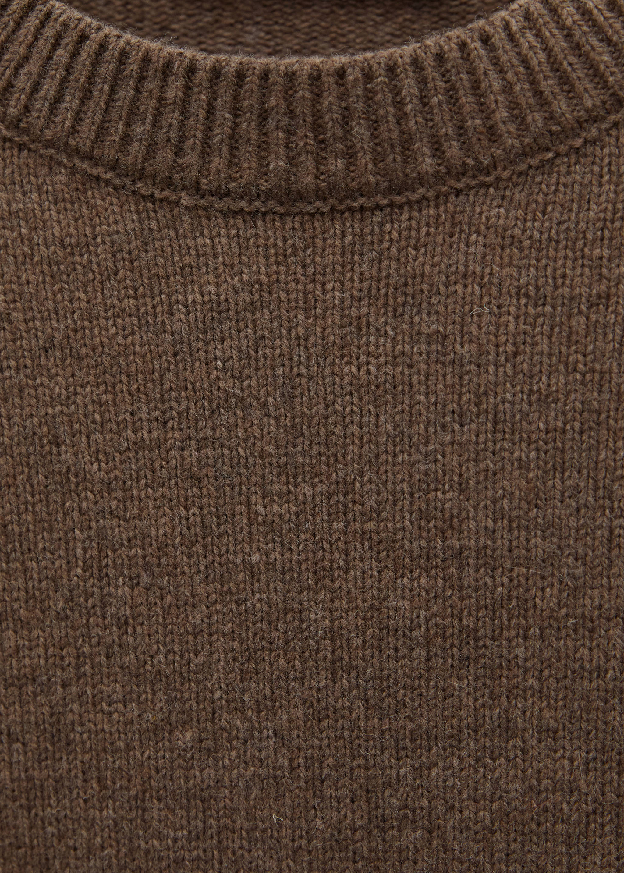Rounded neck wool sweater - Details of the article 8