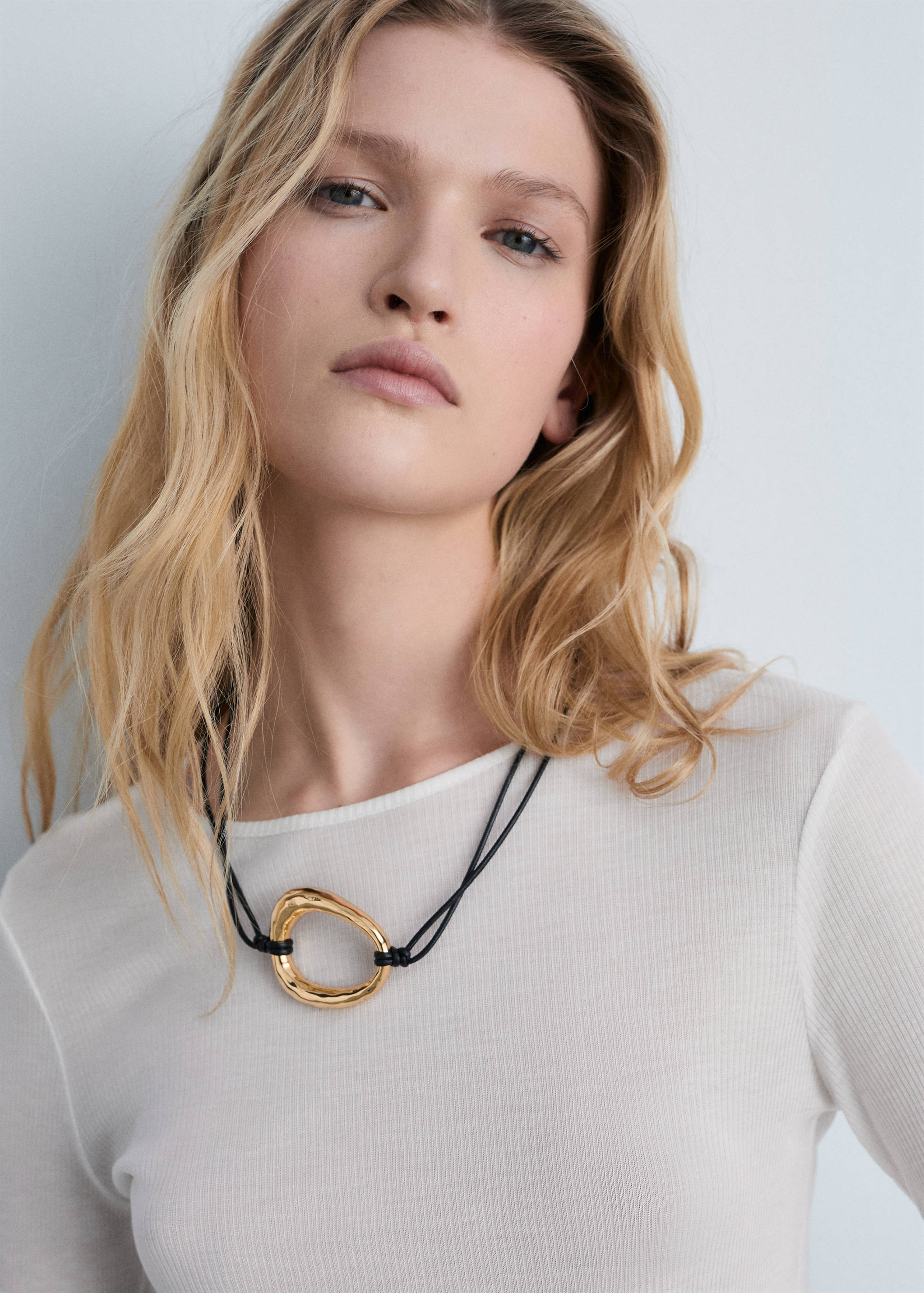 Fine ribbed knit top - Details of the article 1