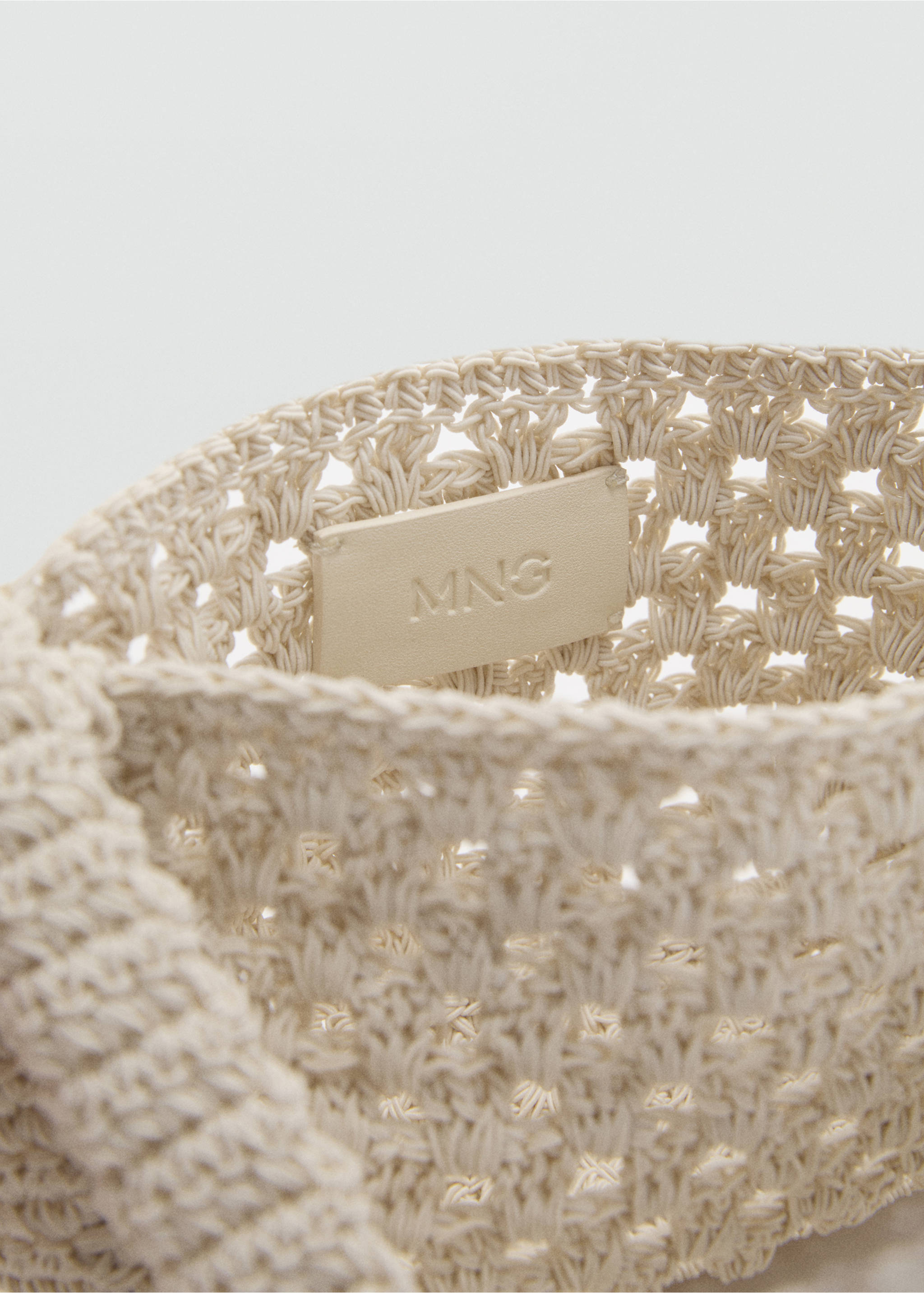 Bolso mano crochet - Detalle del artículo 2, Crudo. Ref: 77010246-00.