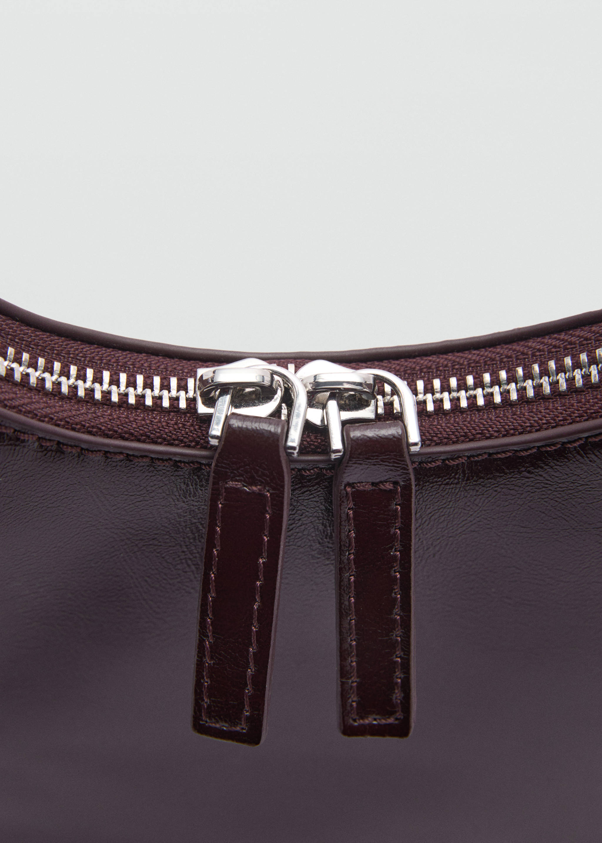 Short-handle shoulder bag - Details of the article 1