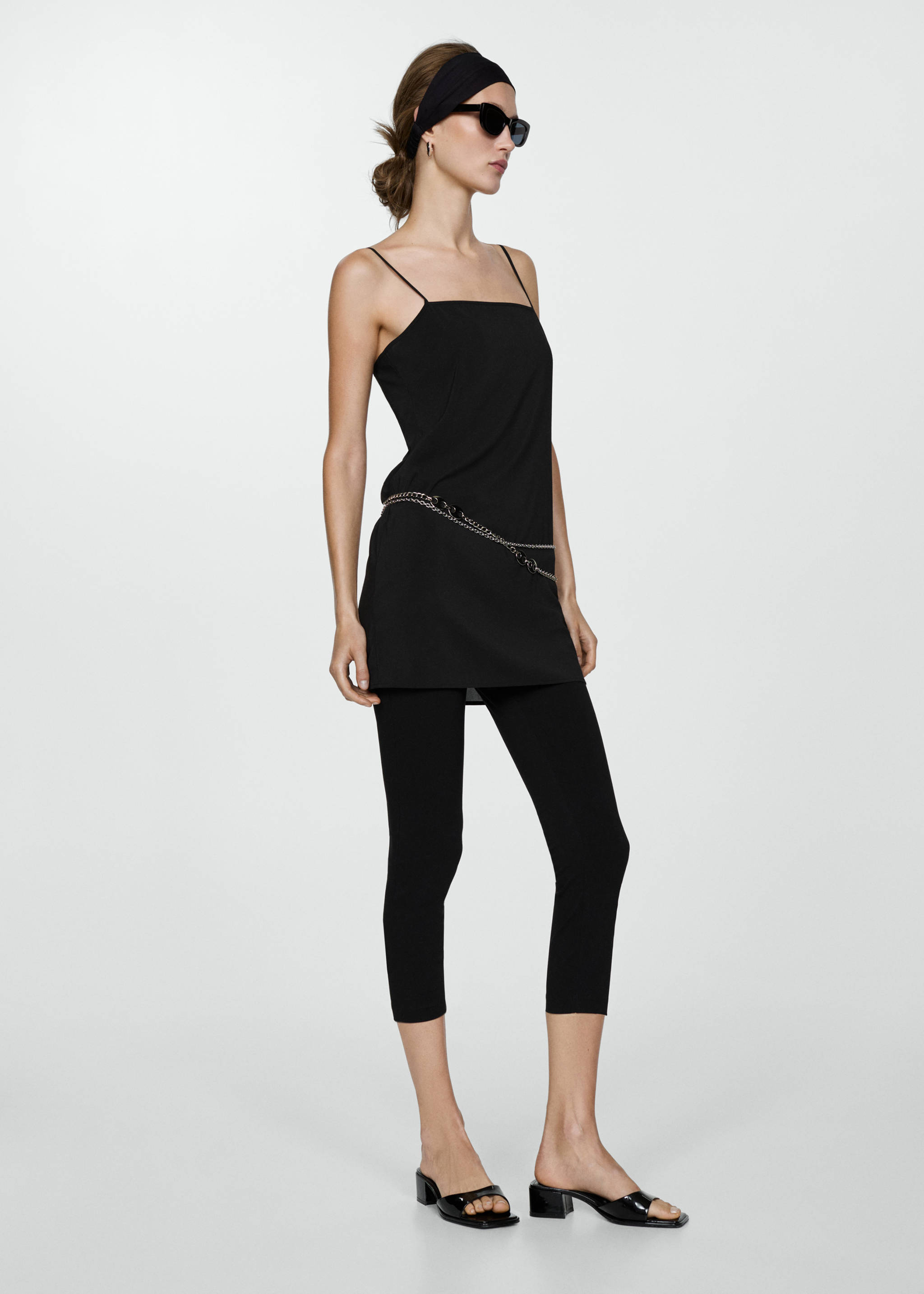 Лаковые босоножки без задника - Общий план